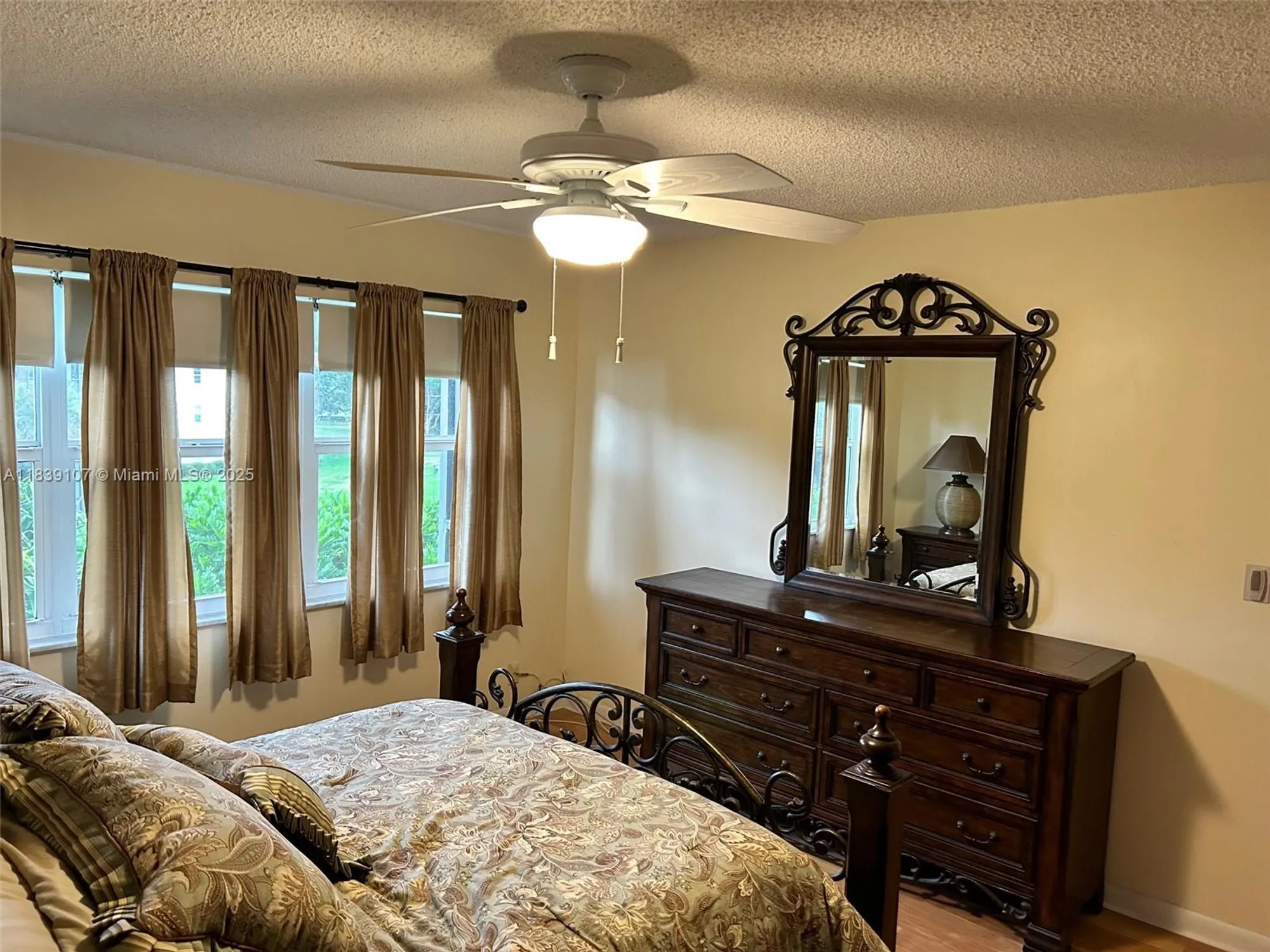 Property Slideshow image 22 of 67 | 371 s hollybrook dr 308, Pembroke Pines, FL, 33025