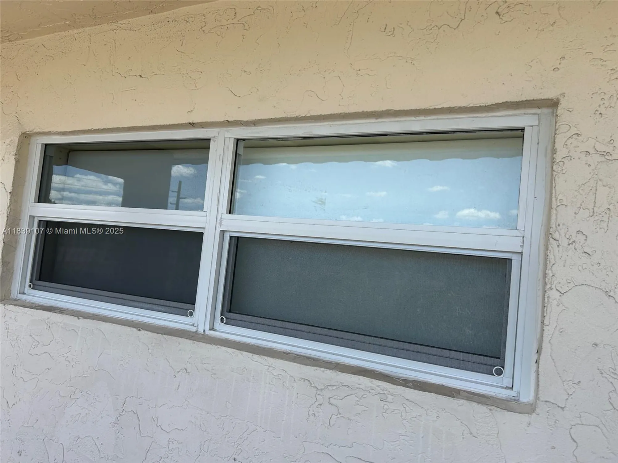 Property Slideshow image 44 of 67 | 371 s hollybrook dr 308, Pembroke Pines, FL, 33025