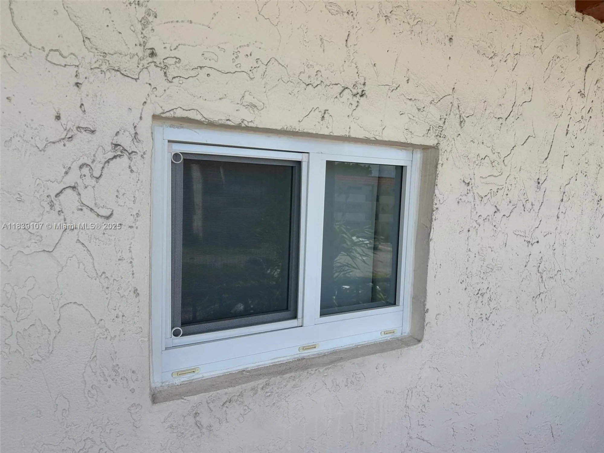 Property Slideshow image 45 of 67 | 371 s hollybrook dr 308, Pembroke Pines, FL, 33025