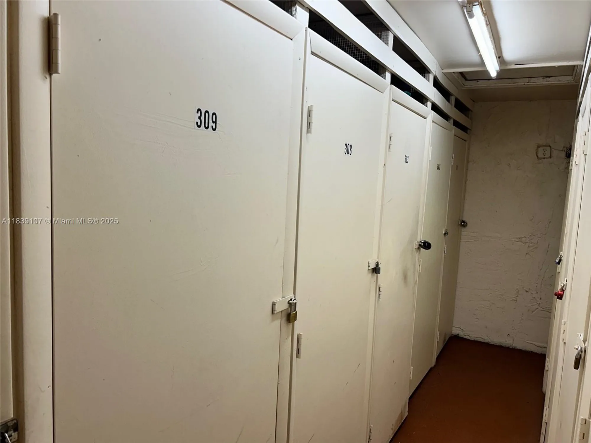 Property Slideshow image 49 of 67 | 371 s hollybrook dr 308, Pembroke Pines, FL, 33025