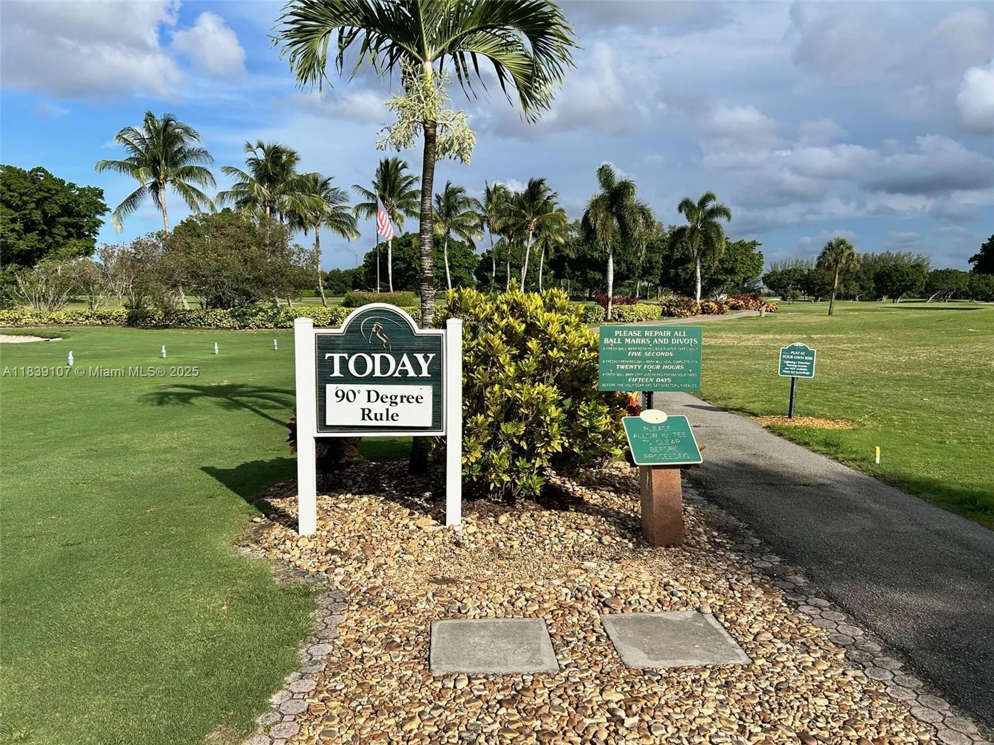 Property Slideshow image 58 of 67 | 371 s hollybrook dr 308, Pembroke Pines, FL, 33025