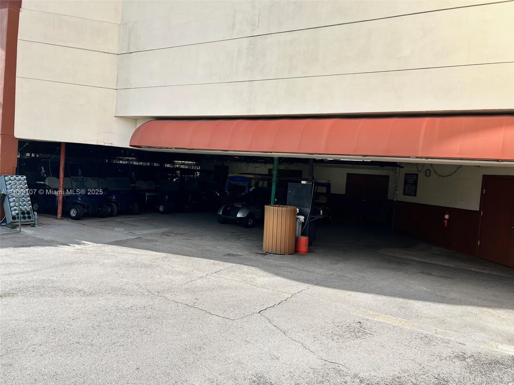 Property Slideshow image 59 of 67 | 371 s hollybrook dr 308, Pembroke Pines, FL, 33025