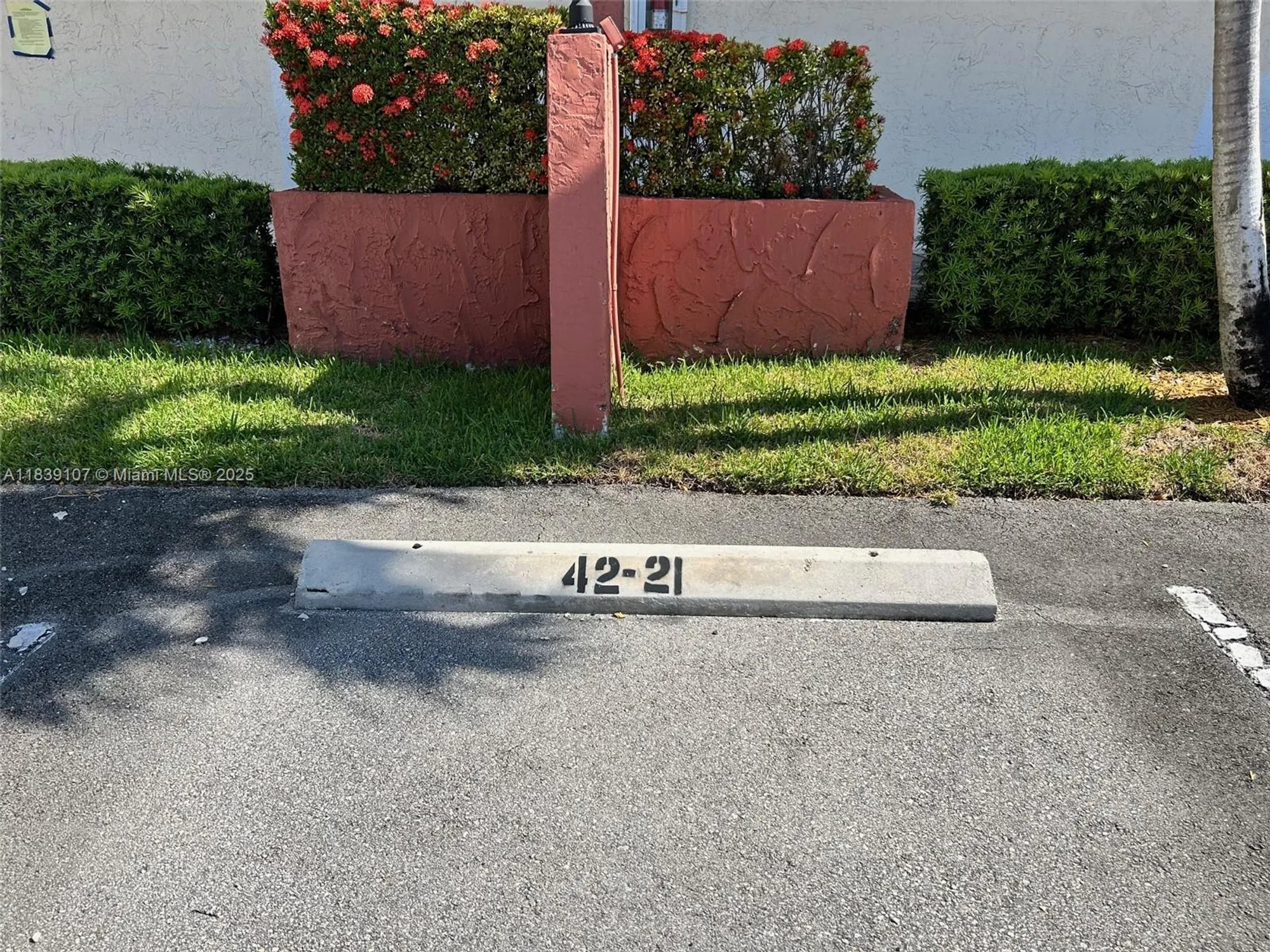 Property Slideshow image 50 of 67 | 371 s hollybrook dr 308, Pembroke Pines, FL, 33025