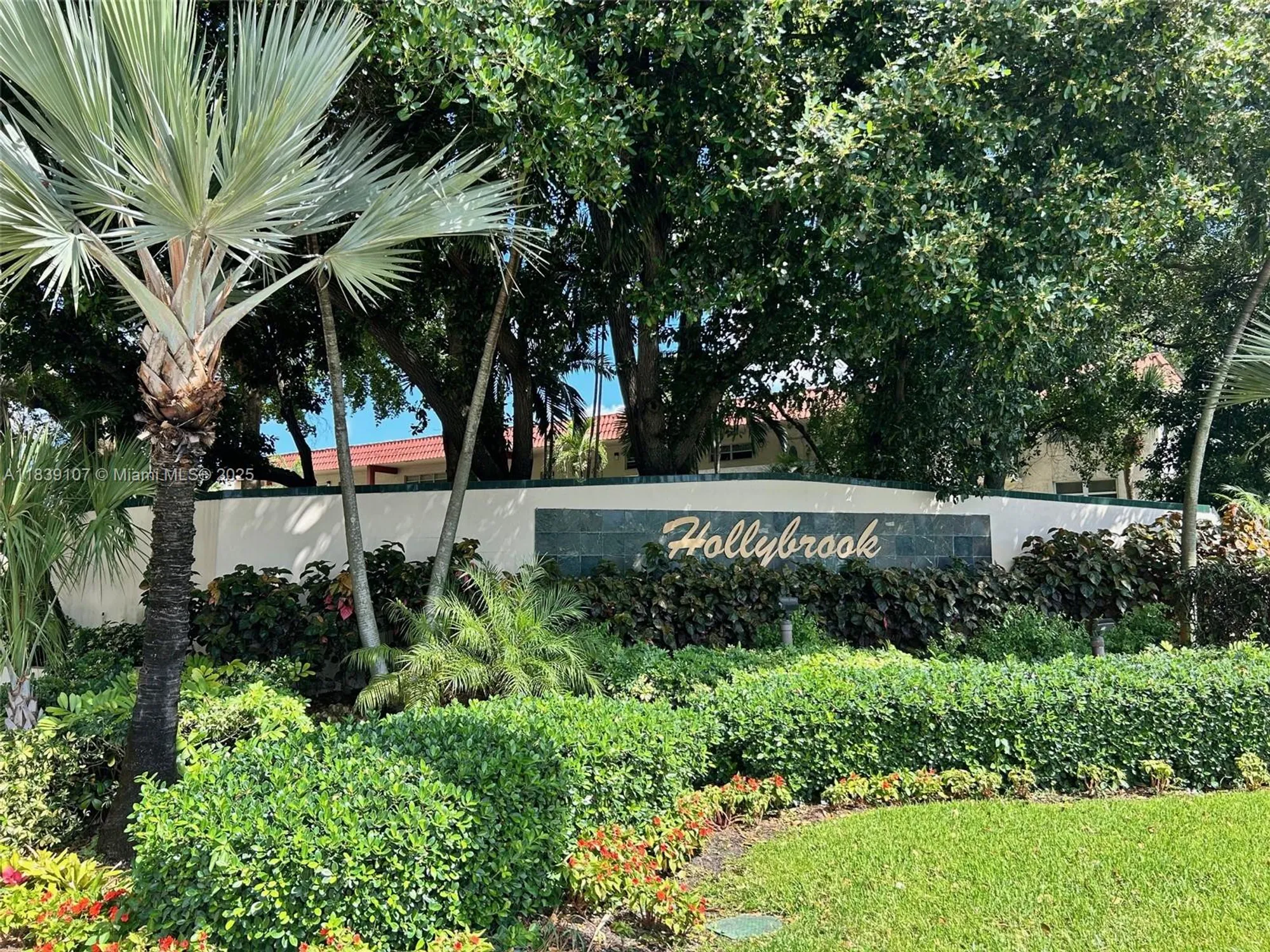 Property Slideshow image 51 of 67 | 371 s hollybrook dr 308, Pembroke Pines, FL, 33025