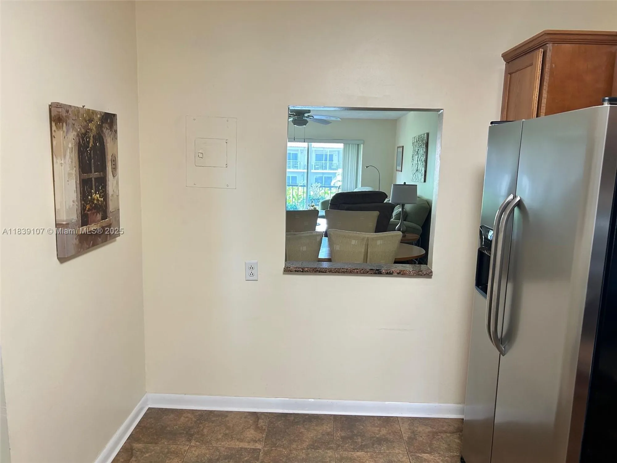 Property Slideshow image 9 of 67 | 371 s hollybrook dr 308, Pembroke Pines, FL, 33025