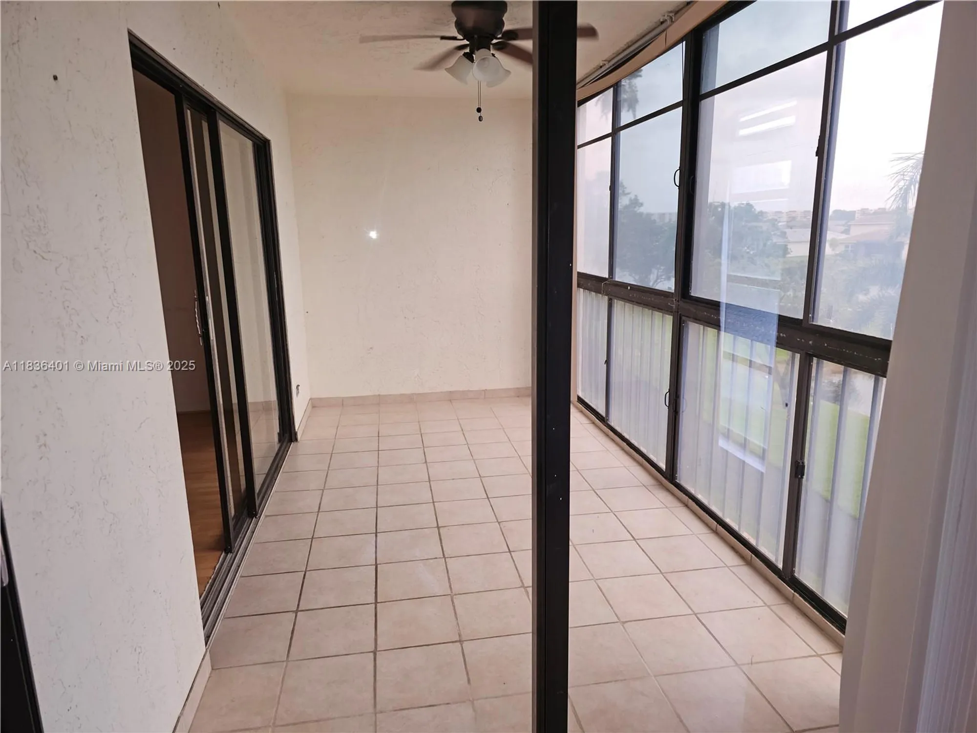 Property Slideshow image 9 of 22 | 7270 ashford pl 308, Delray Beach, FL, 33446