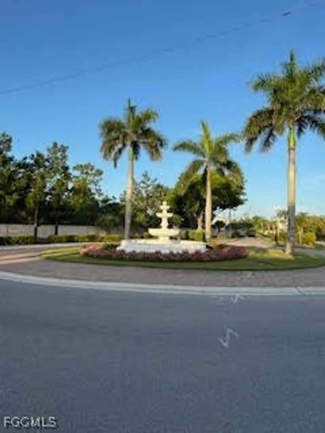 Property Slideshow image 38 of 45 | 7402 lake breeze dr apt 116, Fort Myers, FL, 33907