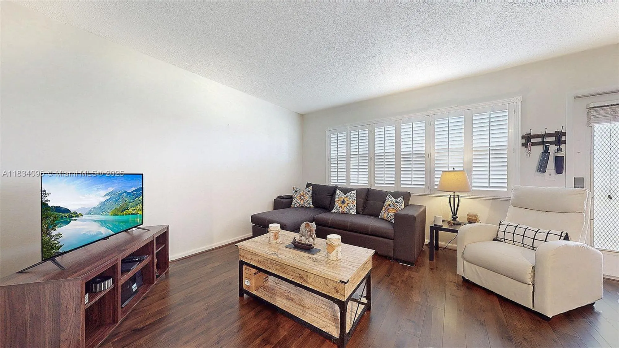 Property Slideshow image 4 of 36 | 4047 rexford c # 4047, Boca Raton, FL, 33434