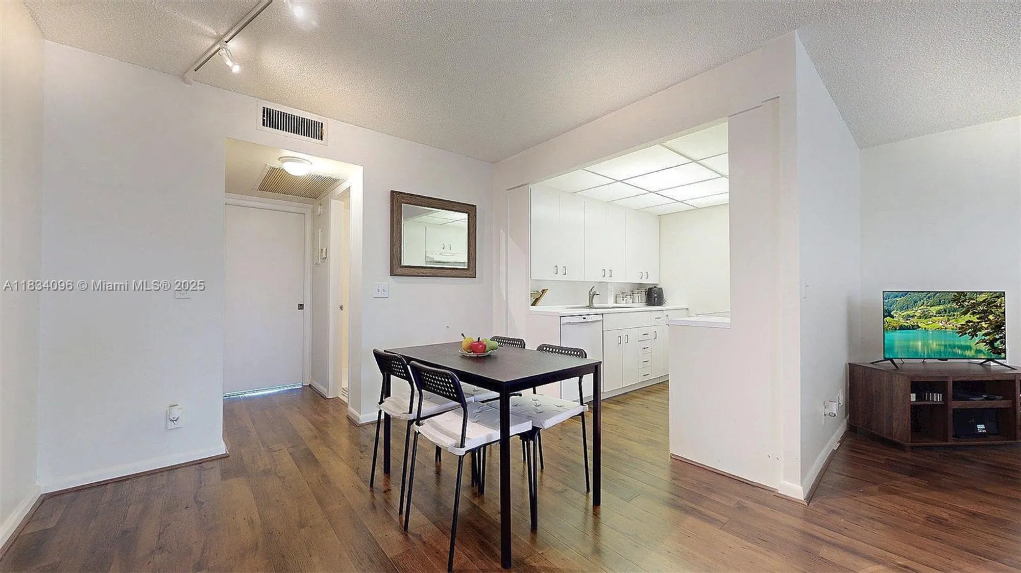 Property Slideshow image 7 of 36 | 4047 rexford c # 4047, Boca Raton, FL, 33434