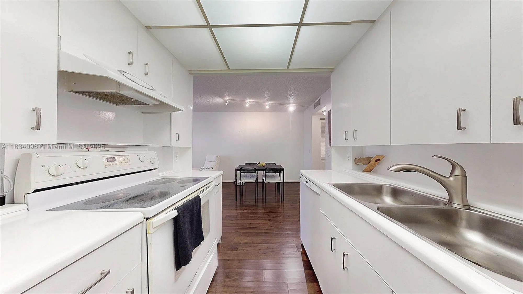 Property Slideshow image 8 of 36 | 4047 rexford c # 4047, Boca Raton, FL, 33434