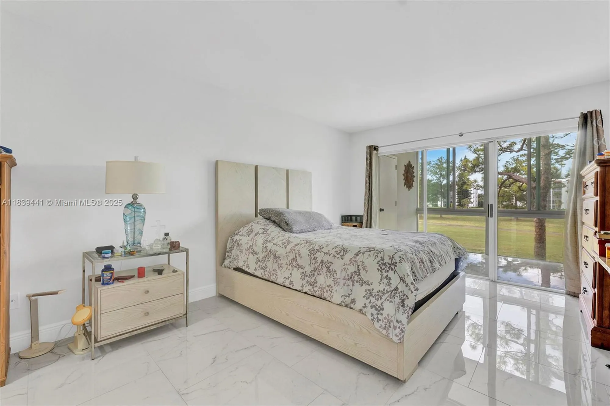 Property Slideshow image 21 of 60 | 3661 via poinciana apt 206, Lake Worth, FL, 33467