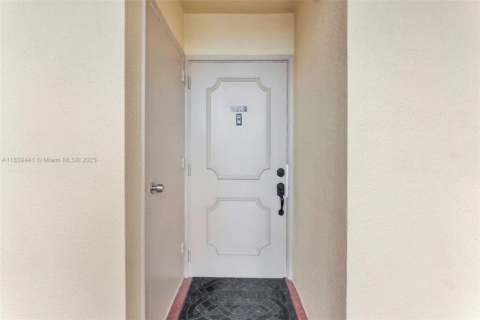 Property Slideshow image 38 of 60 | 3661 via poinciana apt 206, Lake Worth, FL, 33467