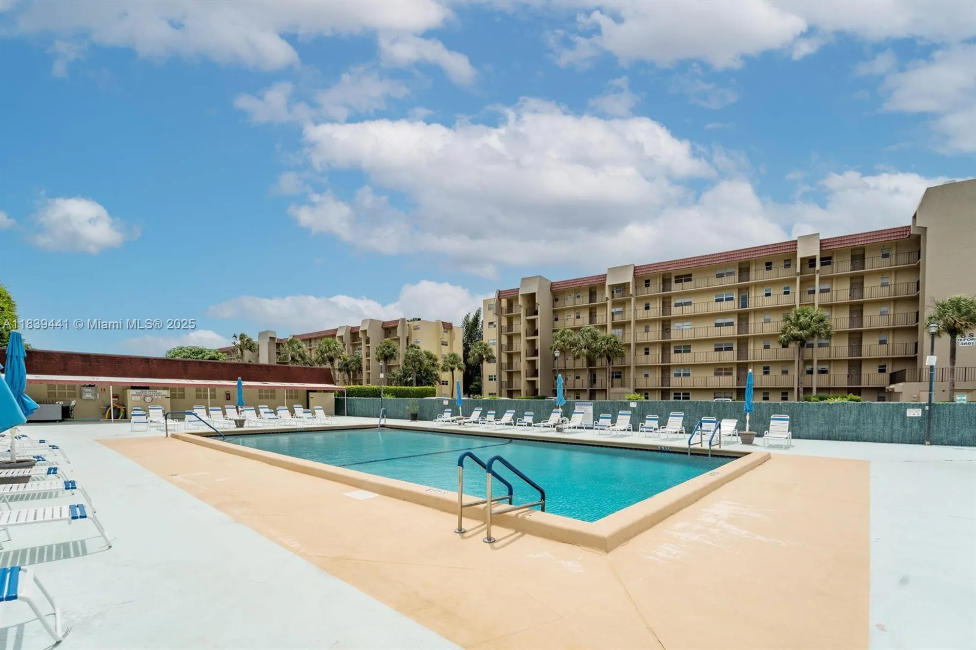 Property Slideshow image 44 of 60 | 3661 via poinciana apt 206, Lake Worth, FL, 33467
