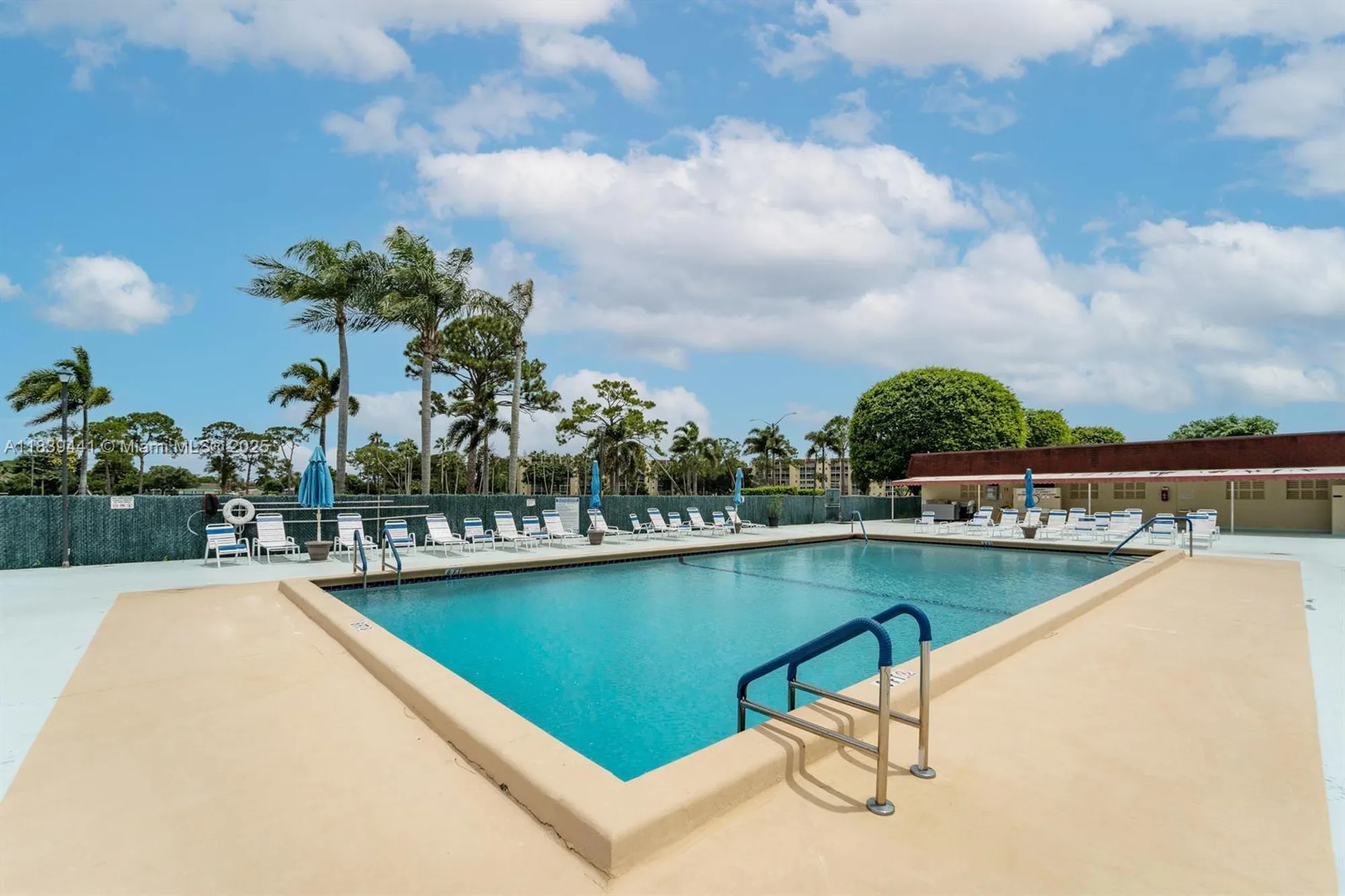 Property Slideshow image 42 of 60 | 3661 via poinciana apt 206, Lake Worth, FL, 33467