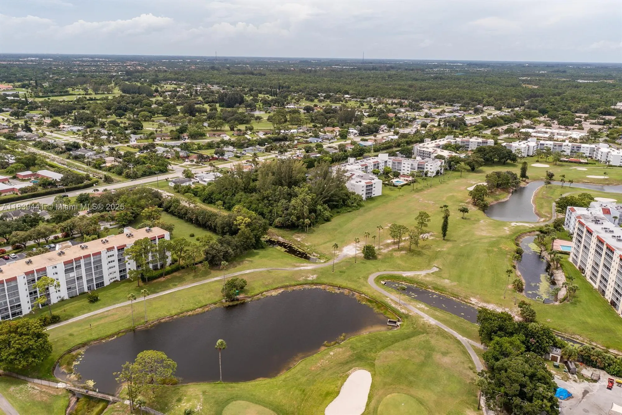 Property Slideshow image 51 of 60 | 3661 via poinciana apt 206, Lake Worth, FL, 33467