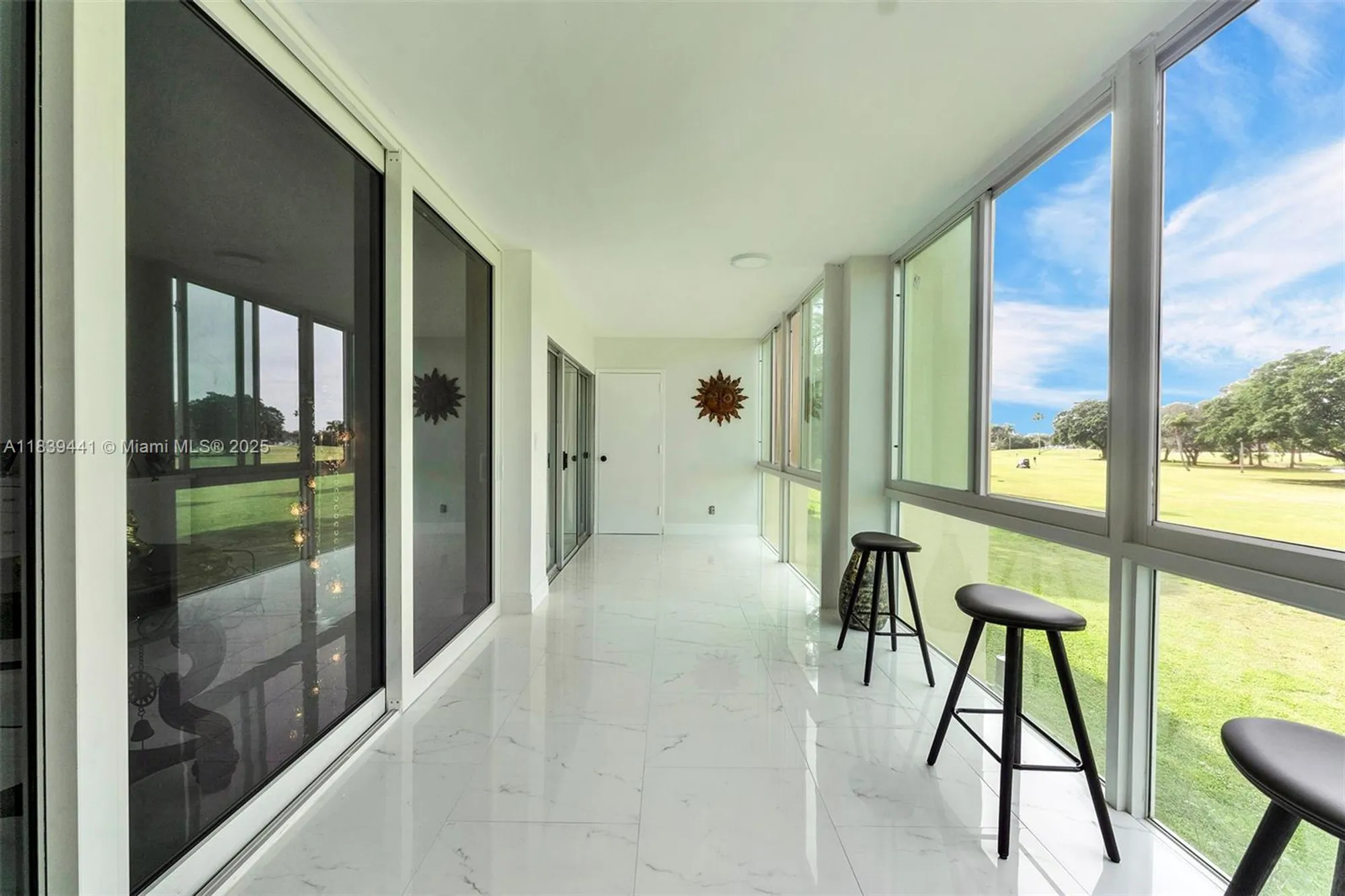 Property Slideshow image 7 of 60 | 3661 via poinciana apt 206, Lake Worth, FL, 33467