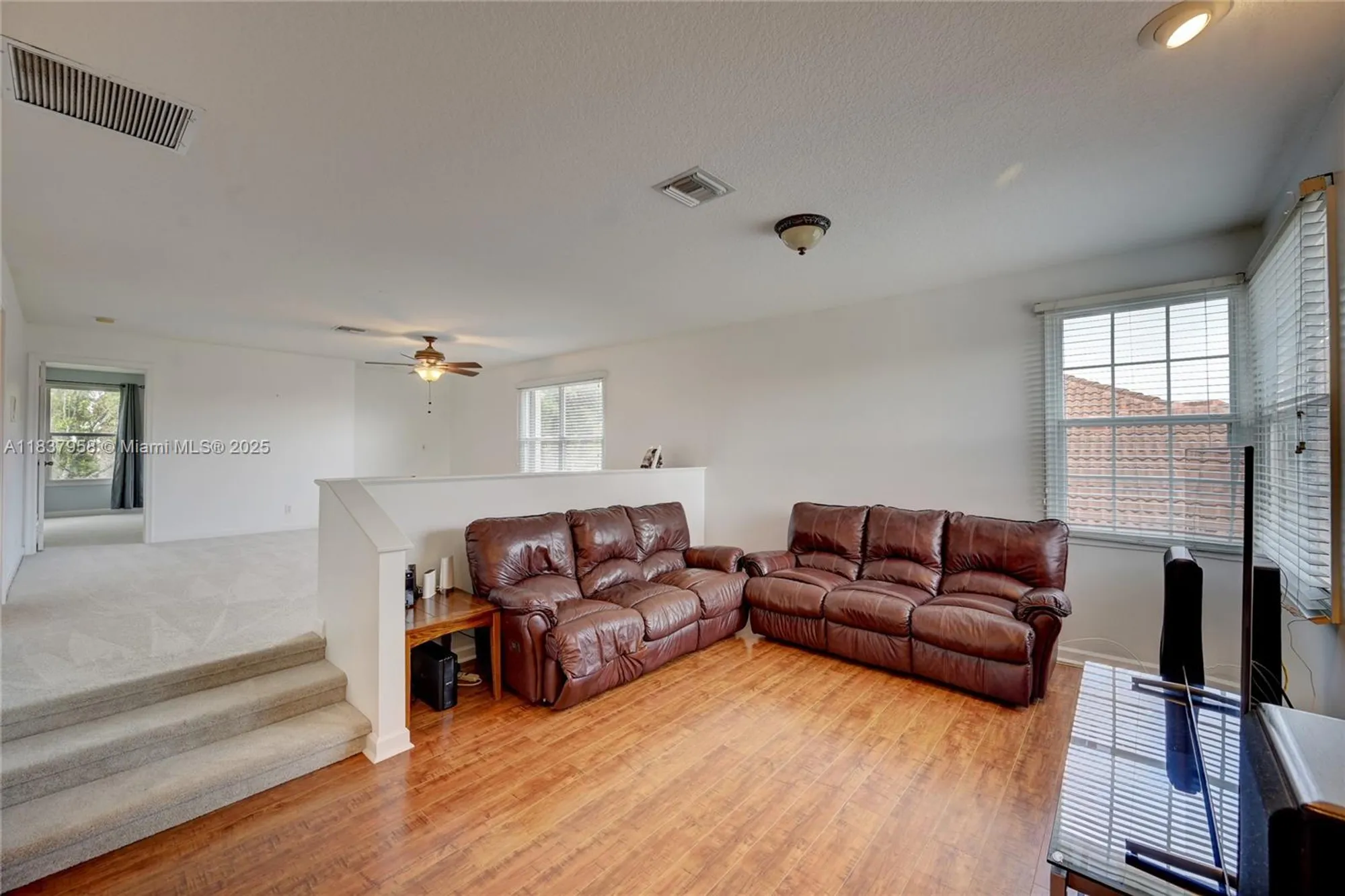 Property Slideshow image 16 of 26 | 7062 brunswick cir, Boynton Beach, FL, 33472