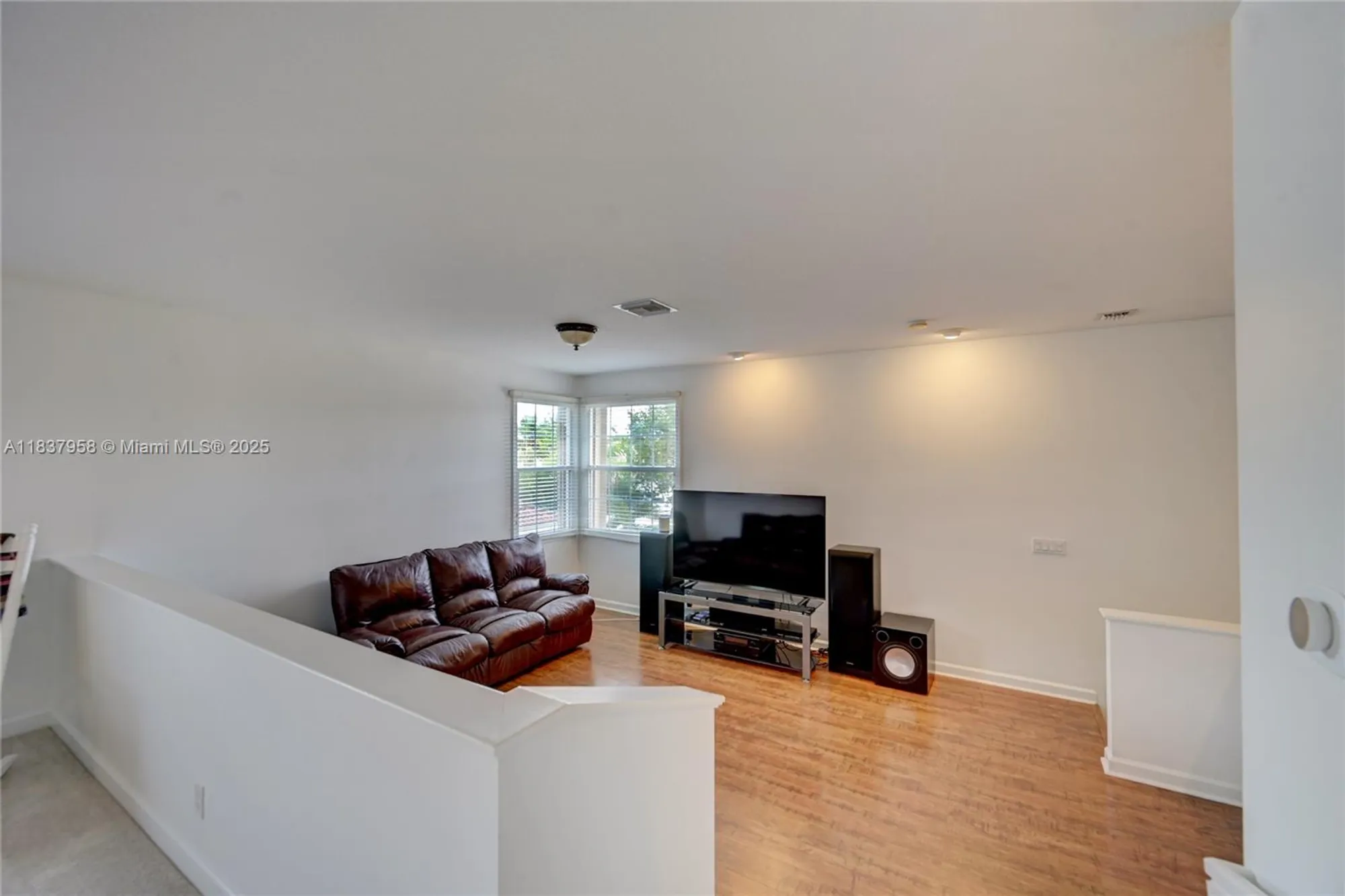 Property Slideshow image 17 of 26 | 7062 brunswick cir, Boynton Beach, FL, 33472