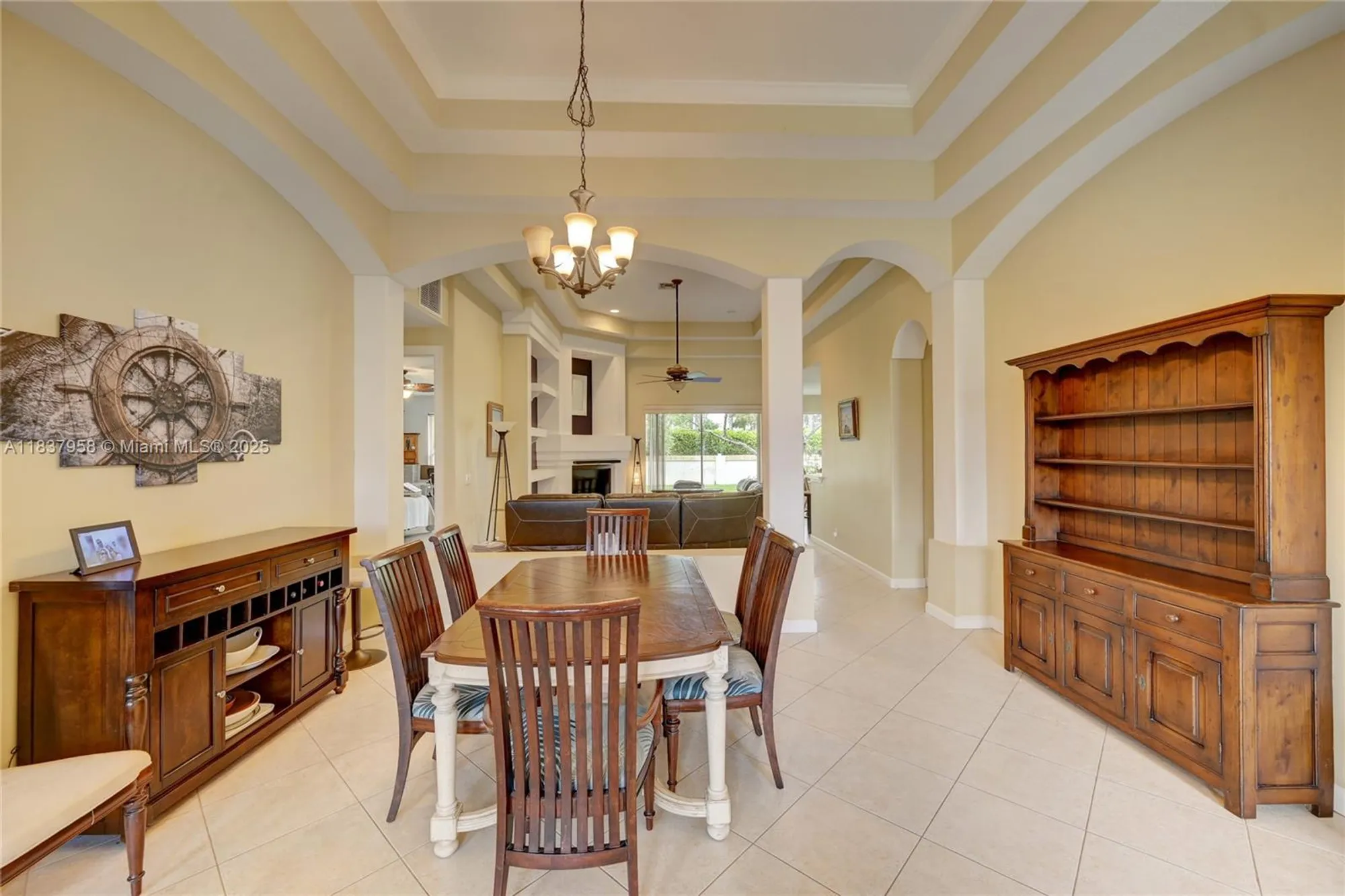 Property Slideshow image 5 of 26 | 7062 brunswick cir, Boynton Beach, FL, 33472