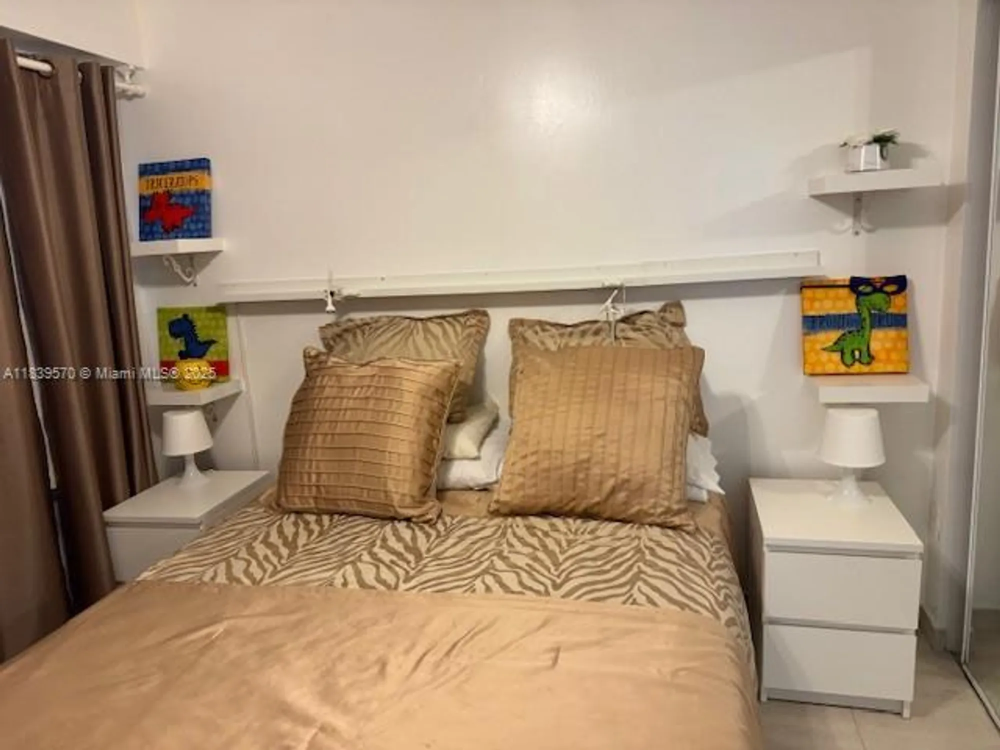 Property Slideshow image 16 of 33 | 901 sw 141st ave 405m, Pembroke Pines, FL, 33027