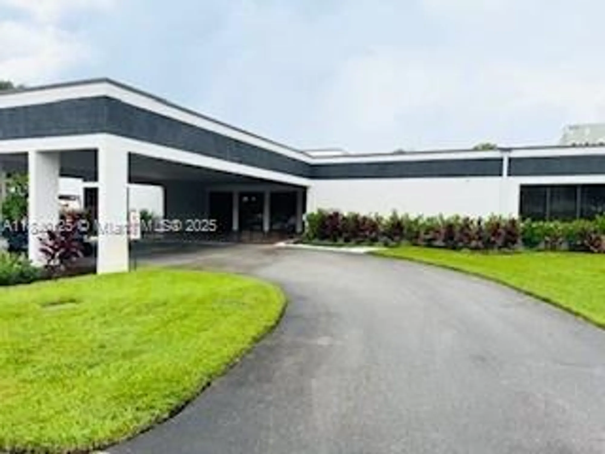 Property Slideshow image 14 of 18 | 4760 lucerne lakes blvd 108, Lake Worth, FL, 33467