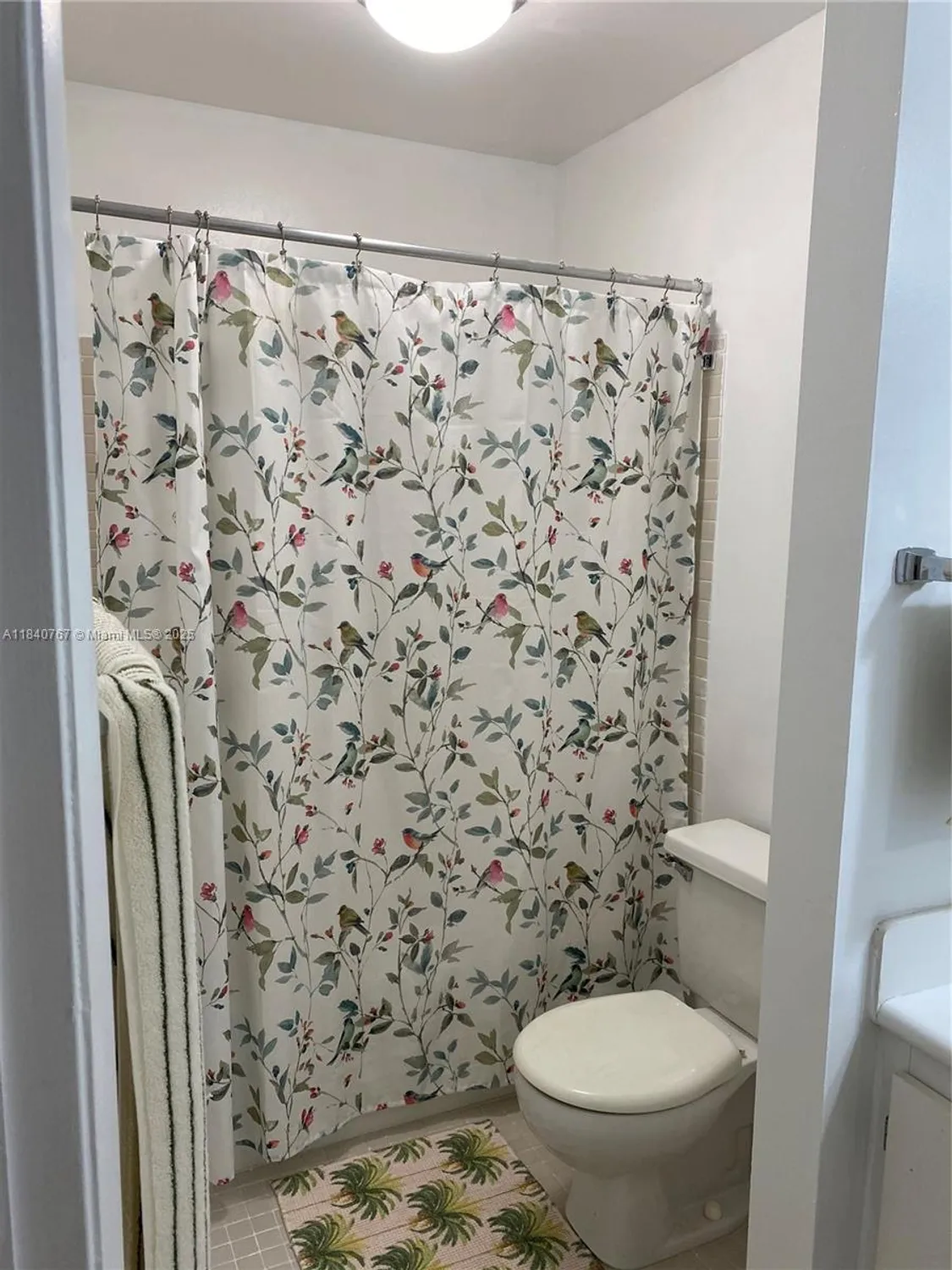 Property Slideshow image 12 of 15 | 10407 e clairmont cir 210, Tamarac, FL, 33321