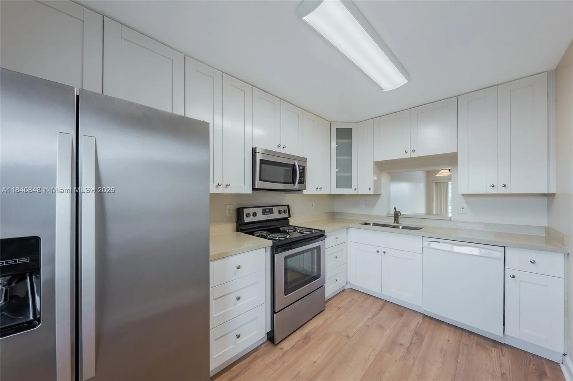 Property Slideshow image 11 of 39 | 3581 inverrary dr apt 308, Lauderhill, FL, 33319