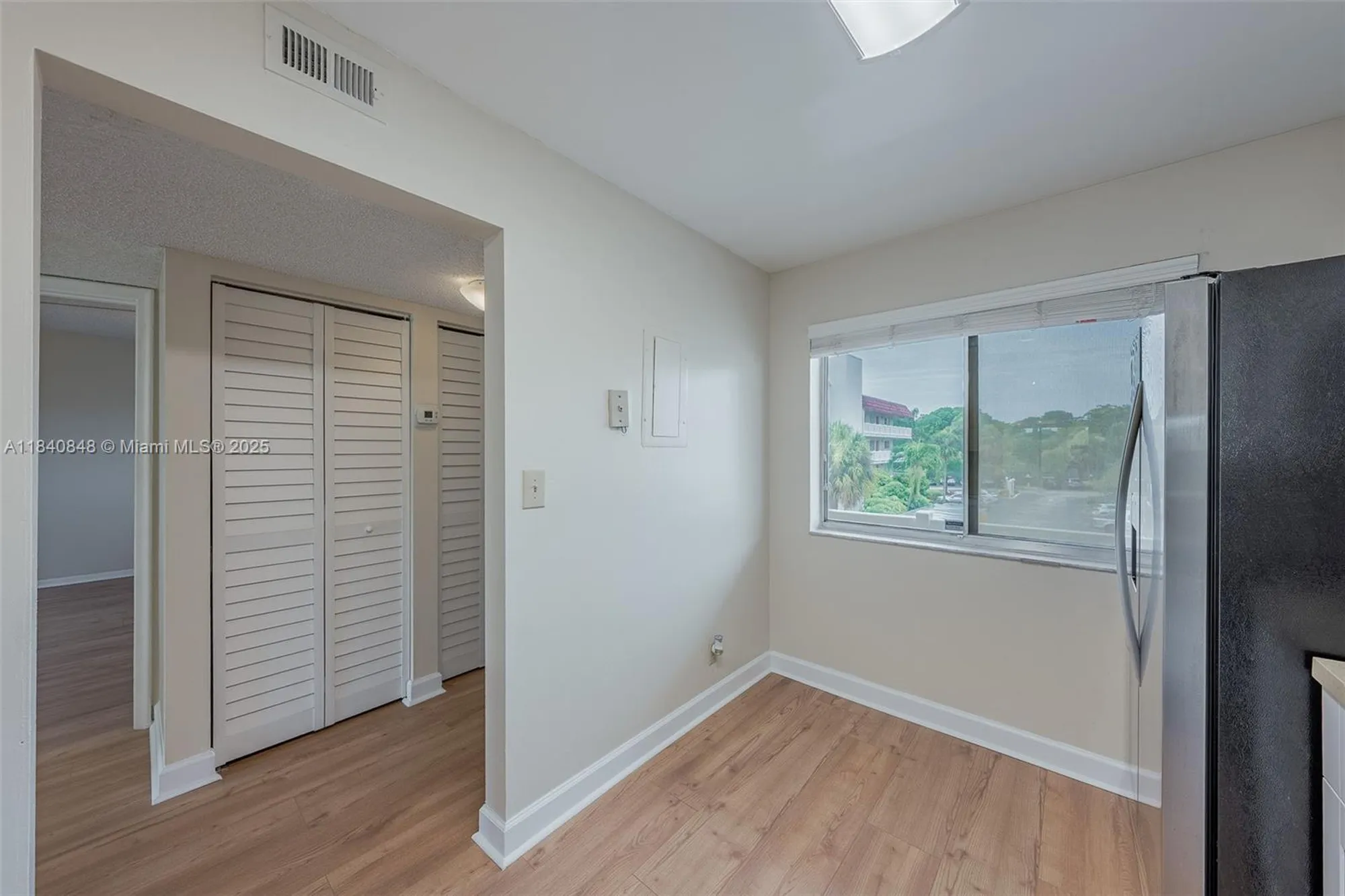 Property Slideshow image 12 of 39 | 3581 inverrary dr apt 308, Lauderhill, FL, 33319