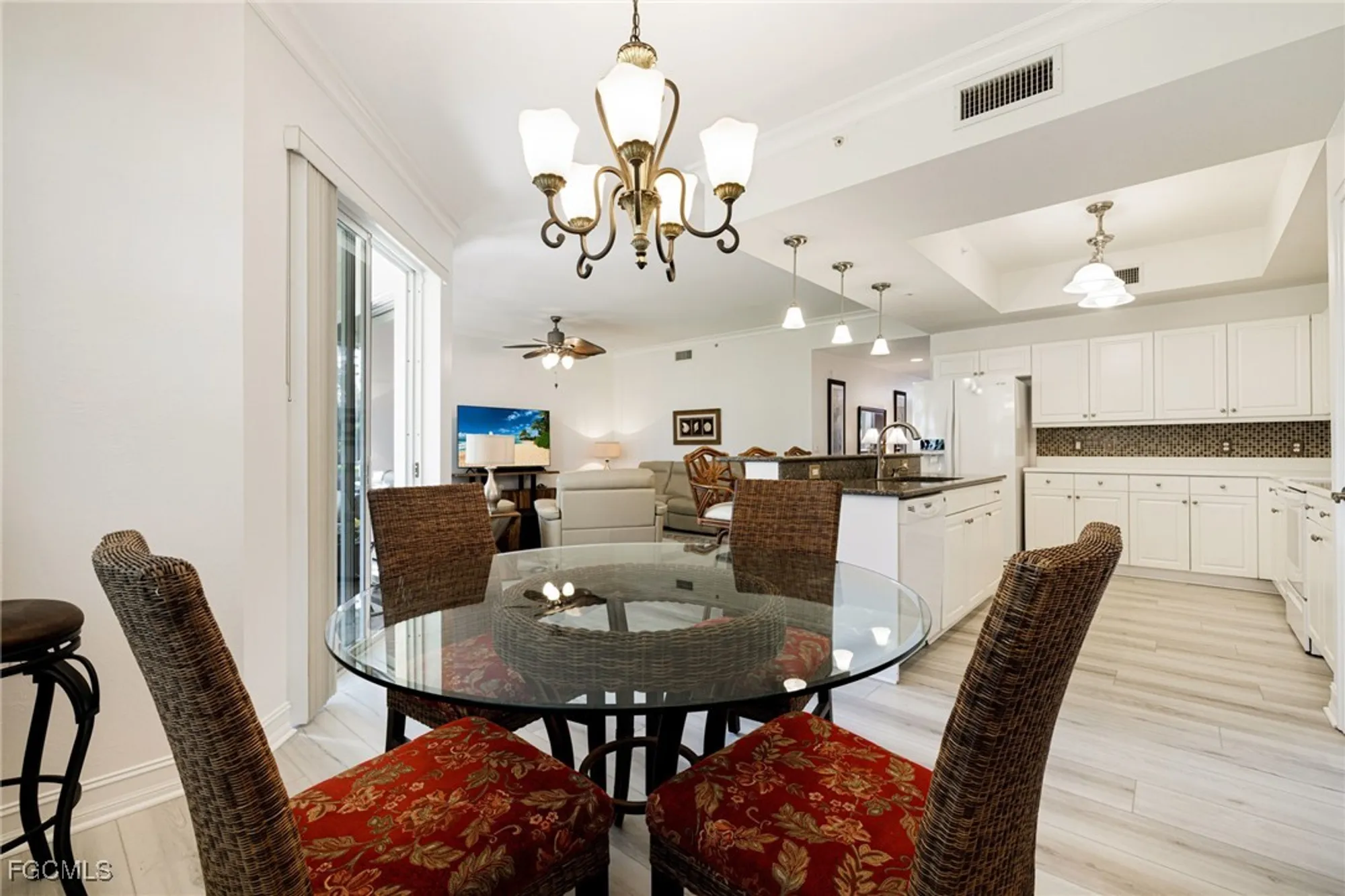 Property Slideshow image 18 of 46 | 10800 palazzo way 105, Fort Myers, FL, 33913