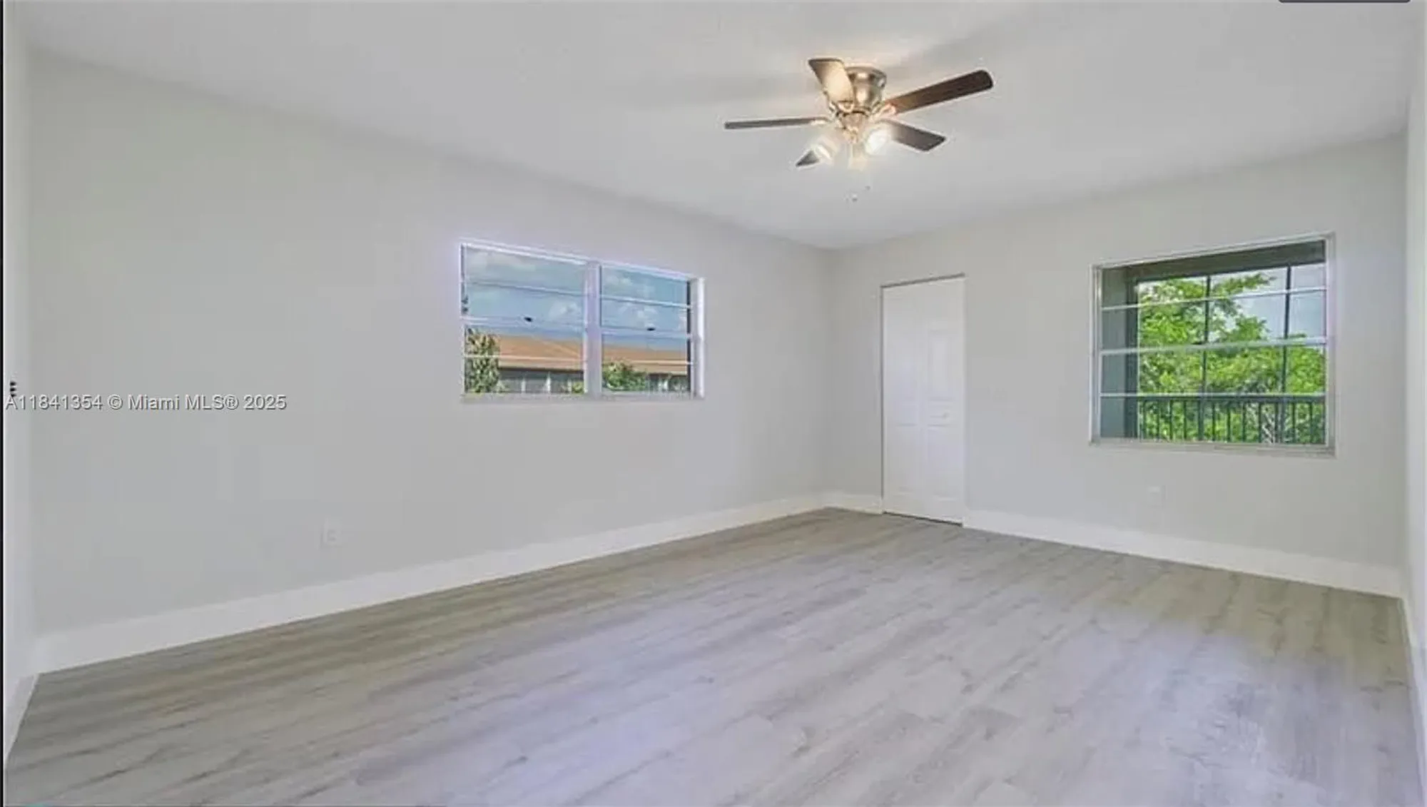 Property Slideshow image 15 of 53 | 13450 sw 3rd st 401d, Pembroke Pines, FL, 33027