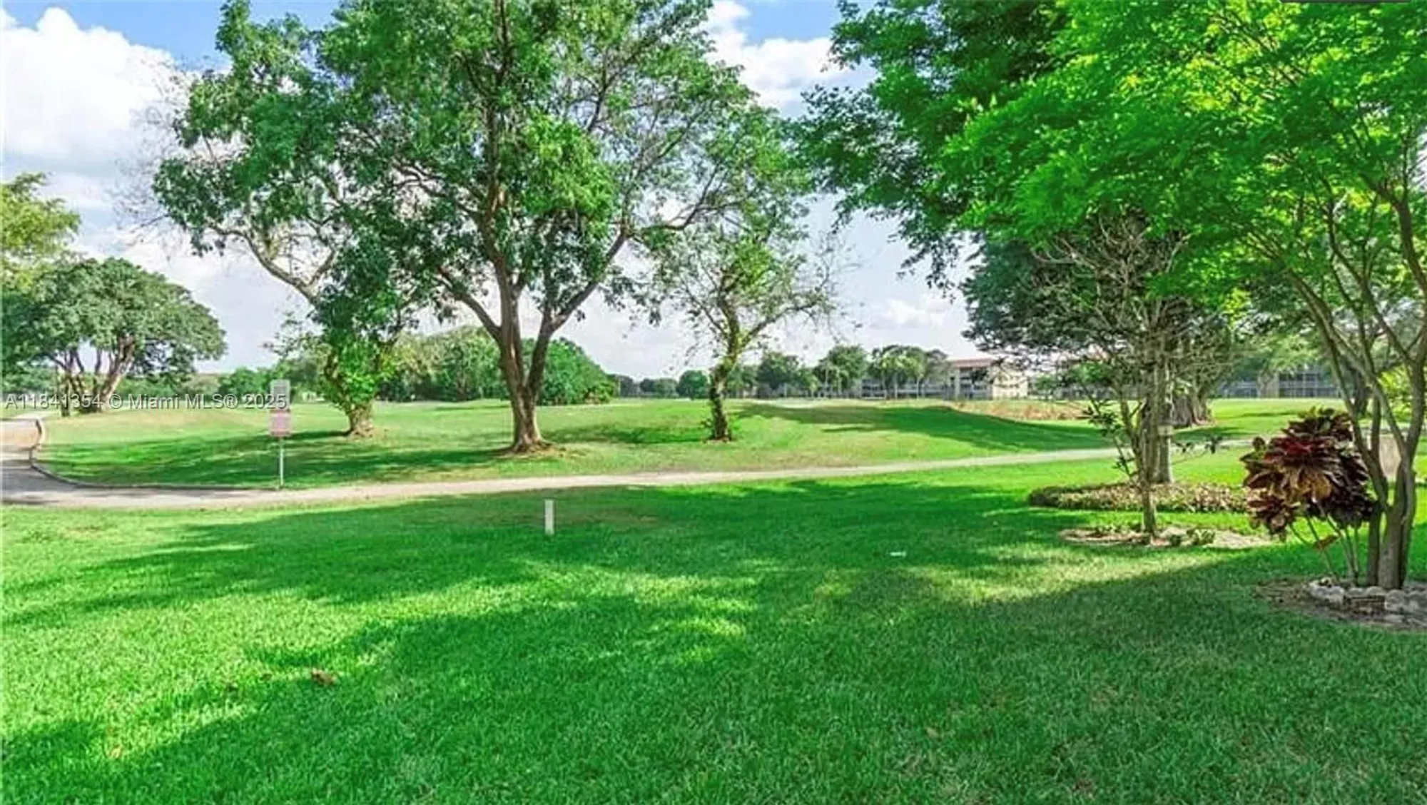 Property Slideshow image 28 of 53 | 13450 sw 3rd st 401d, Pembroke Pines, FL, 33027