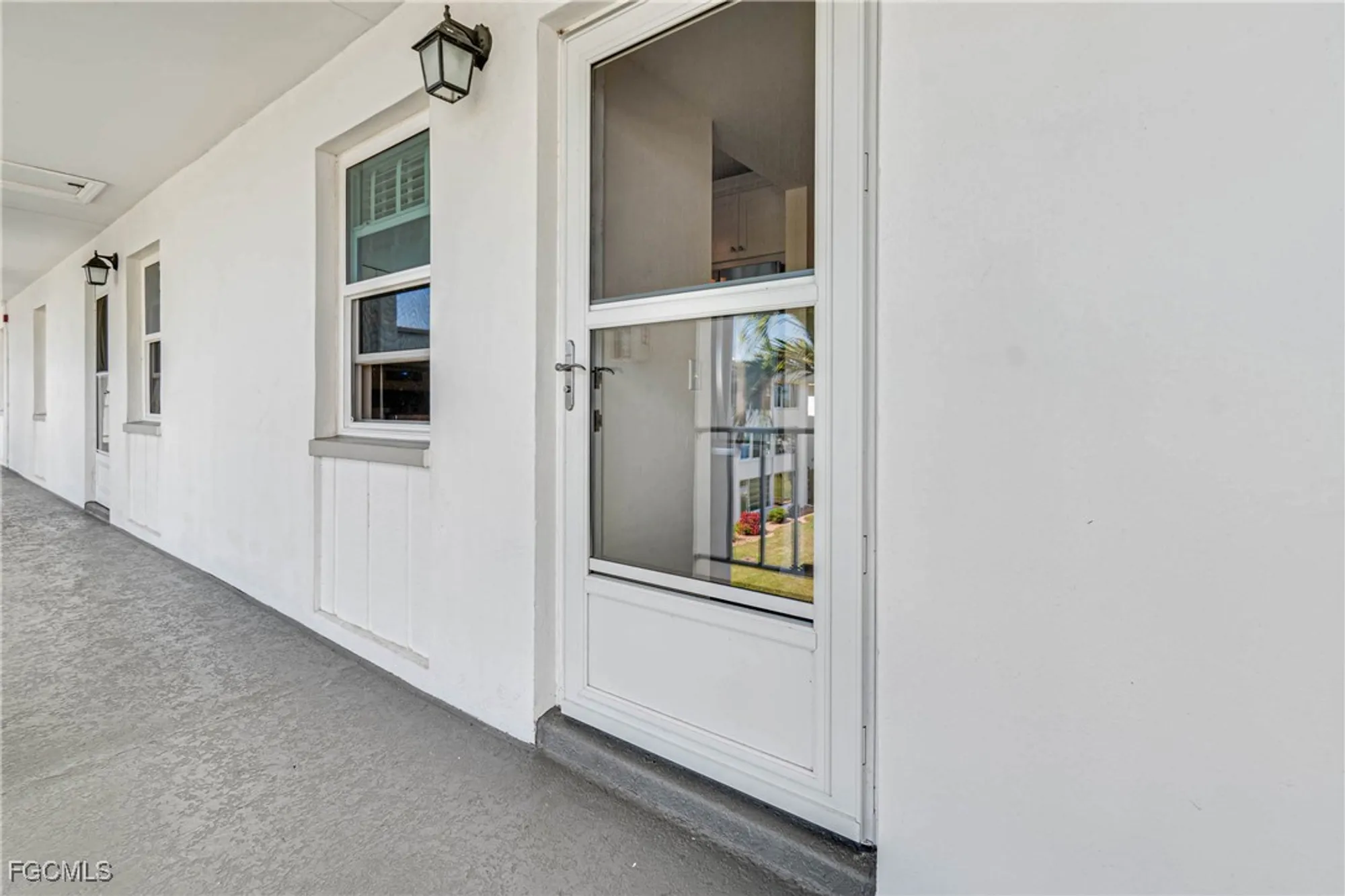 Property Slideshow image 13 of 27 | 1724 pine valley dr apt 318, Fort Myers, FL, 33907