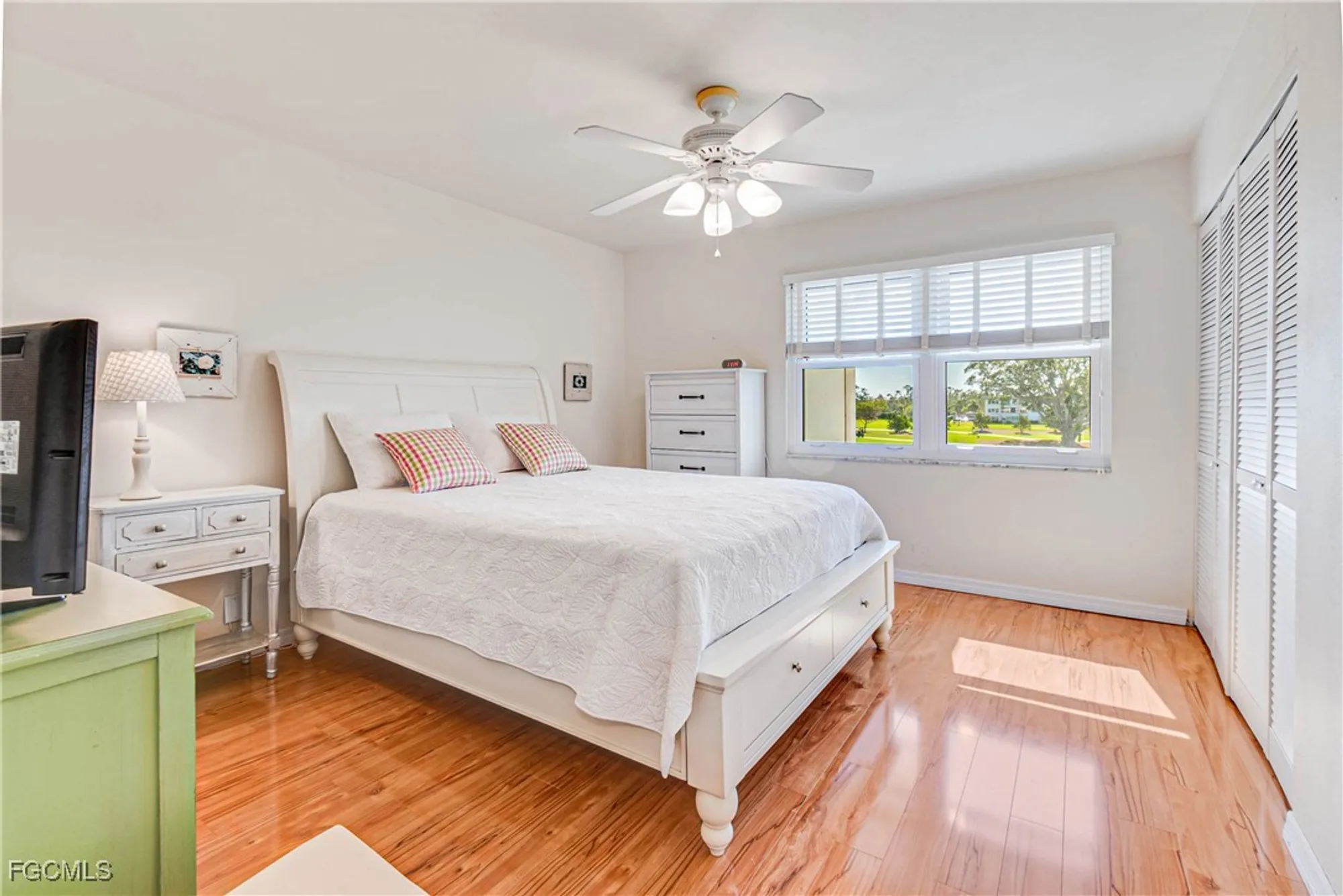 Property Slideshow image 24 of 27 | 1724 pine valley dr apt 318, Fort Myers, FL, 33907