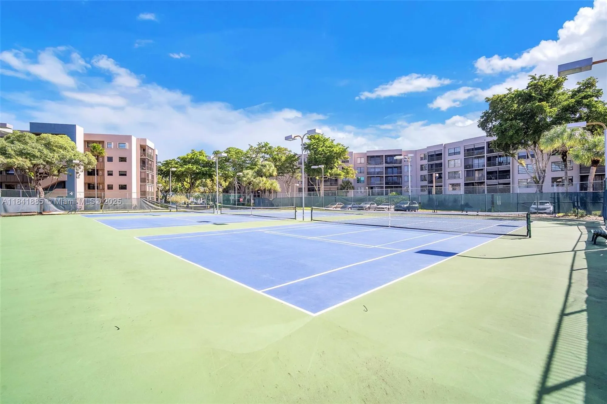 Property Slideshow image 27 of 32 | 1101 colony point cir 207, Pembroke Pines, FL, 33026