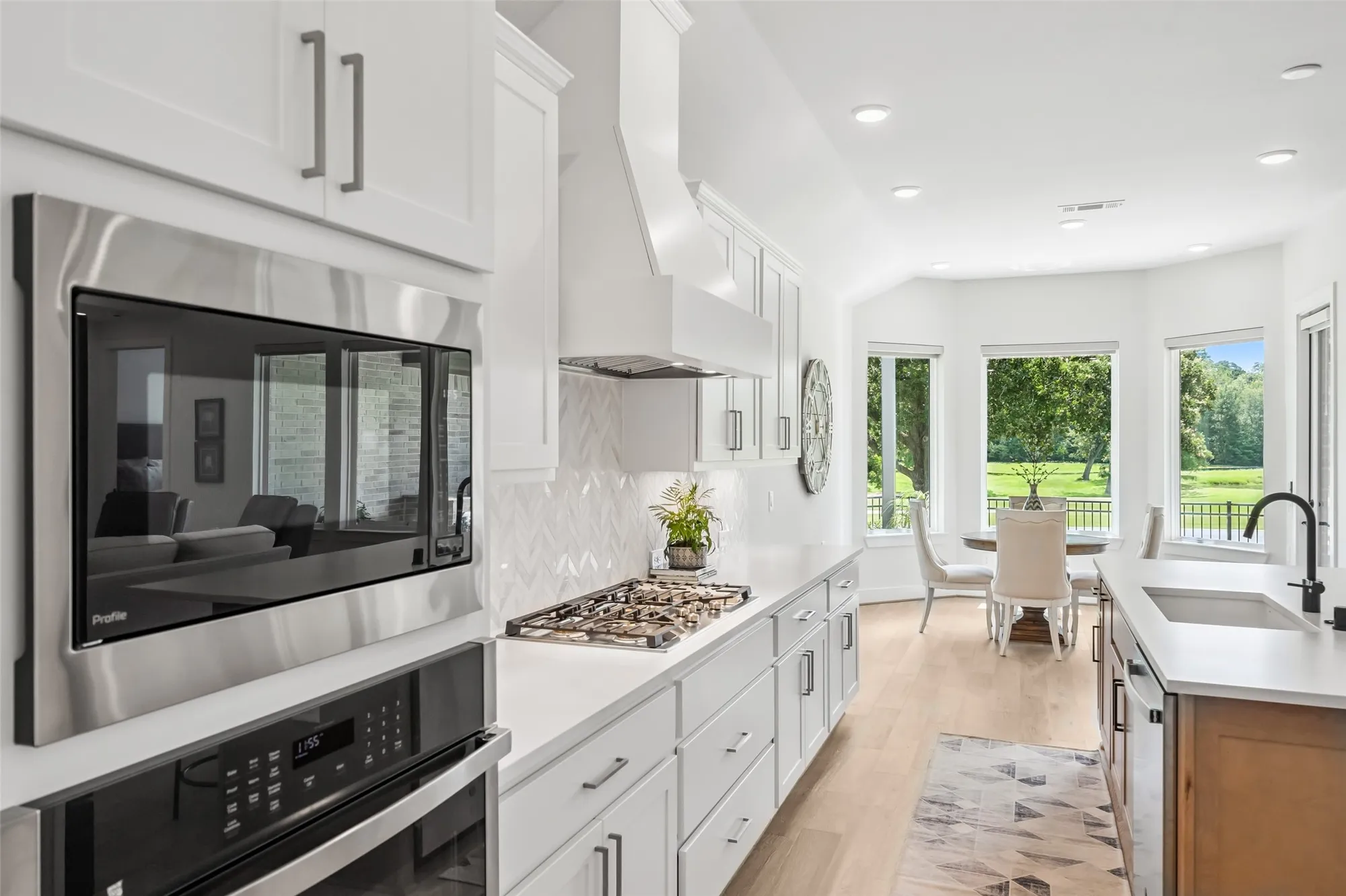 Property Slideshow image 25 of 45 | 10030 lehman dr, Willis, TX, 77318