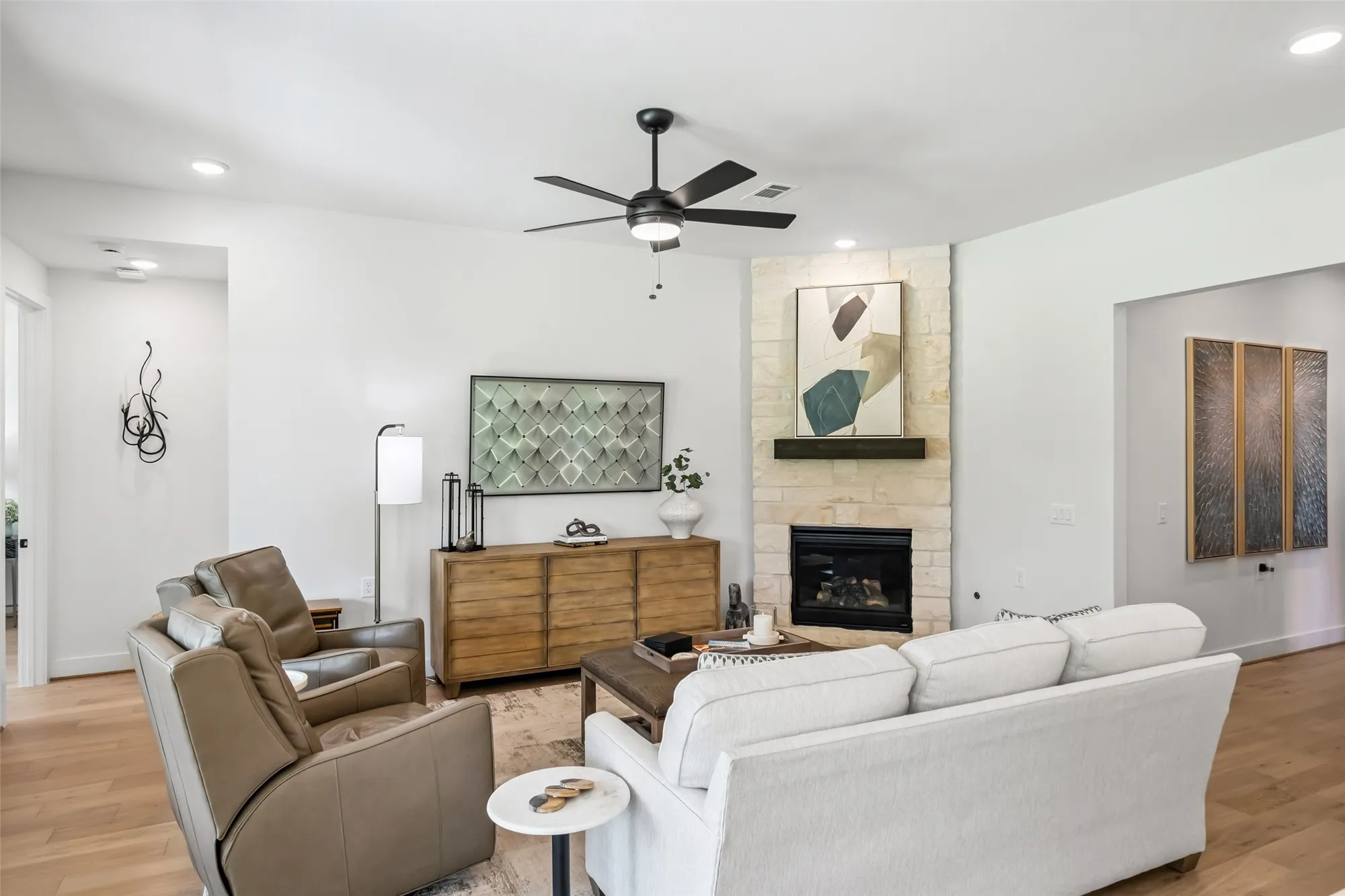 Property Slideshow image 20 of 45 | 10030 lehman dr, Willis, TX, 77318
