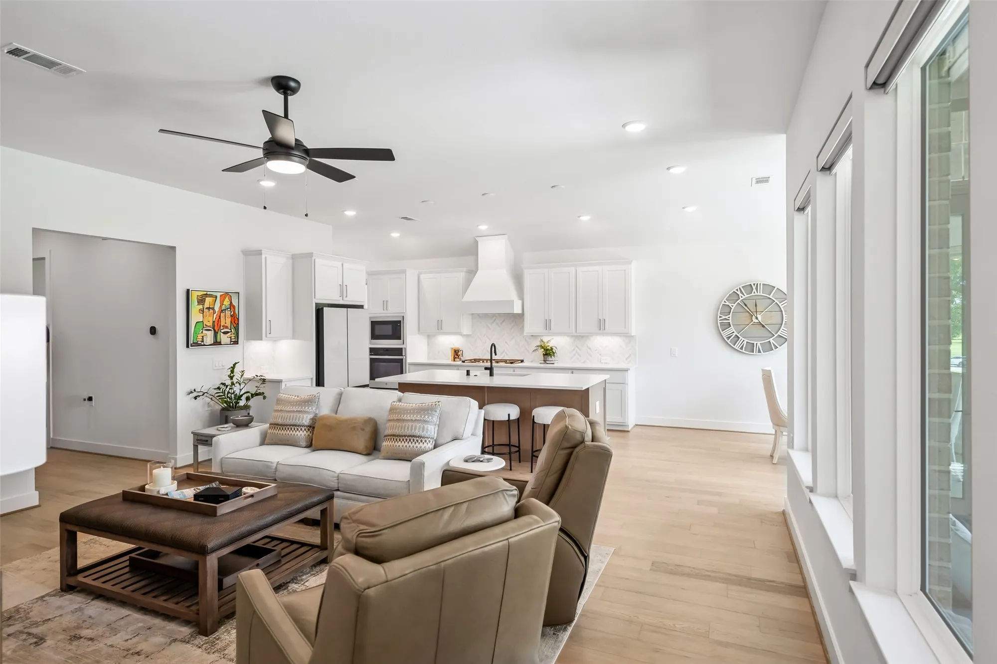 Property Slideshow image 21 of 45 | 10030 lehman dr, Willis, TX, 77318