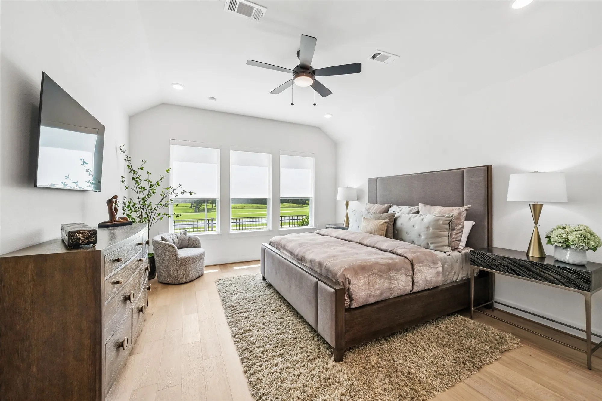 Property Slideshow image 35 of 45 | 10030 lehman dr, Willis, TX, 77318