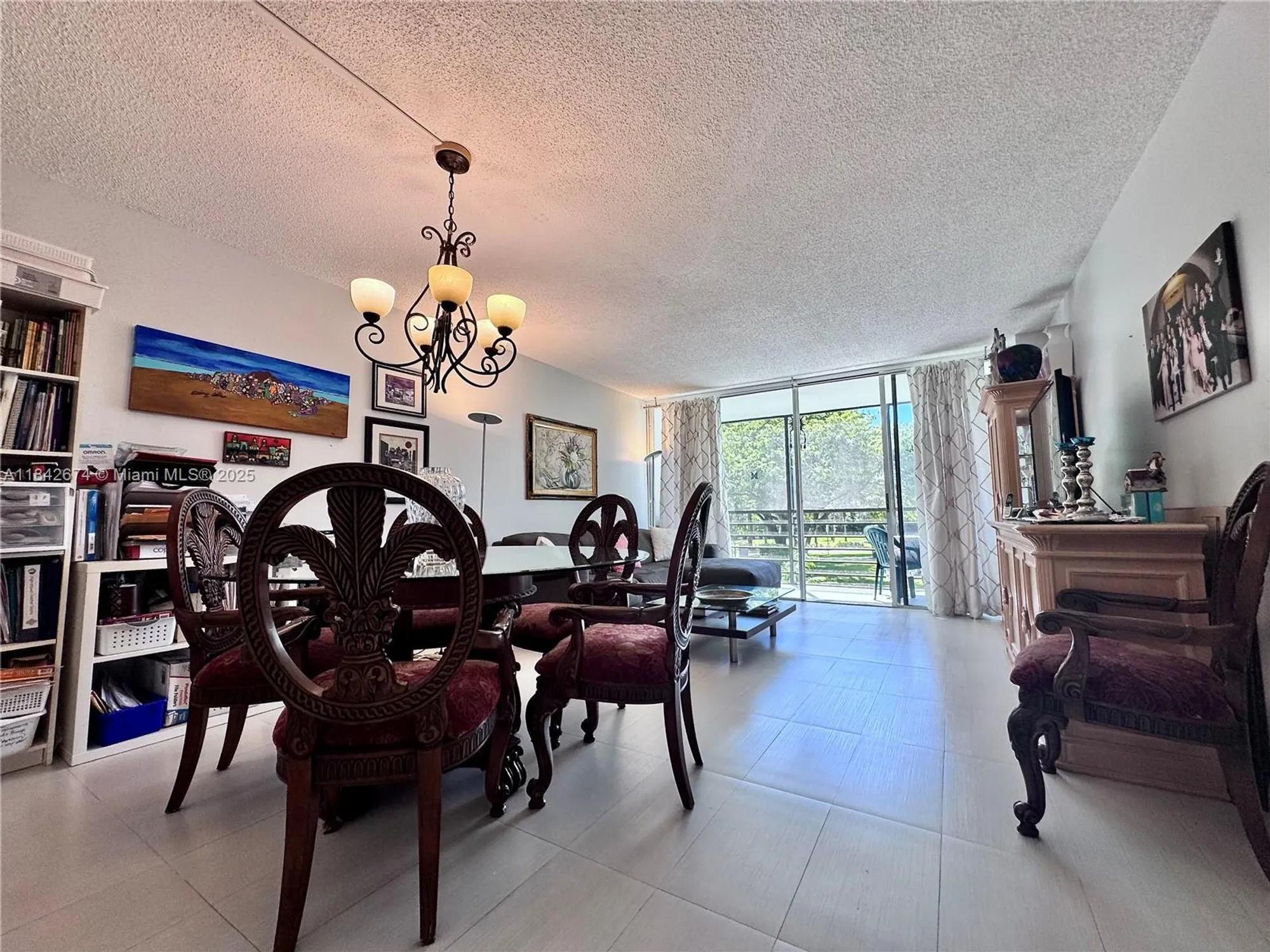 Property Slideshow image 4 of 17 | 20500 w country club dr 210, Aventura, FL, 33180
