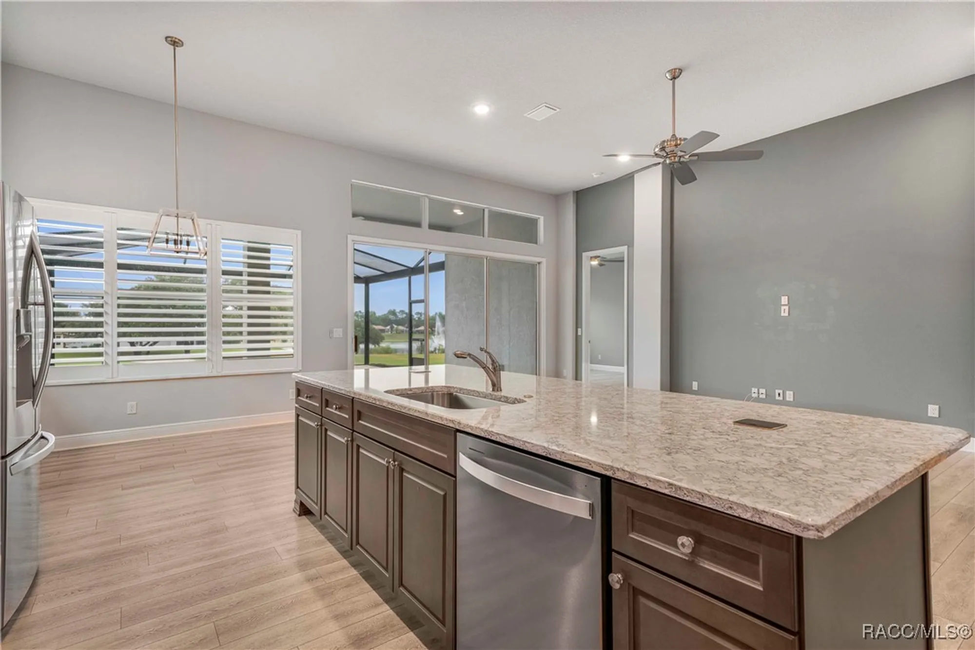 Property Slideshow image 16 of 53 | 1343 w greenmeadow path, Hernando, FL, 34442
