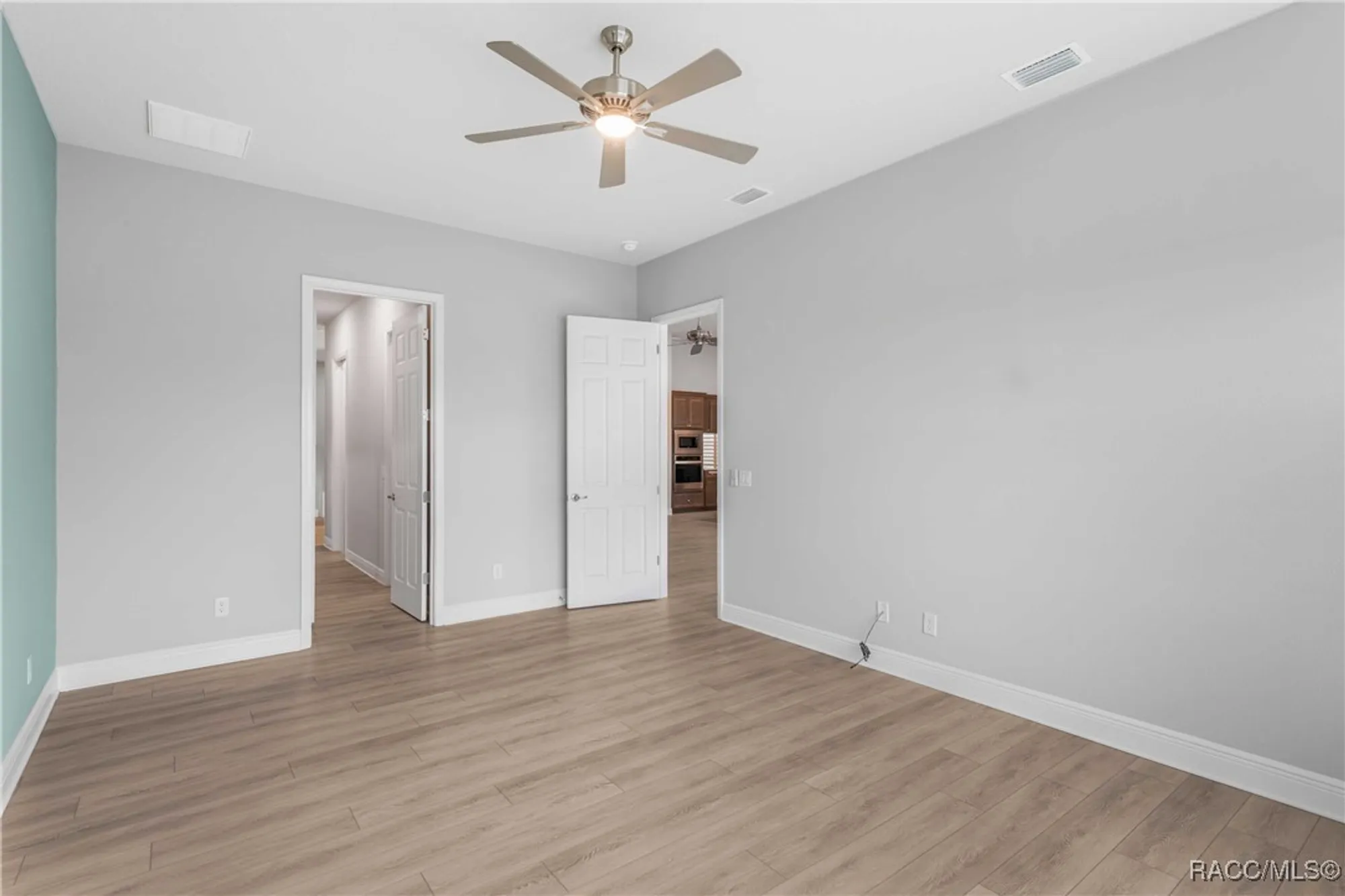 Property Slideshow image 24 of 53 | 1343 w greenmeadow path, Hernando, FL, 34442