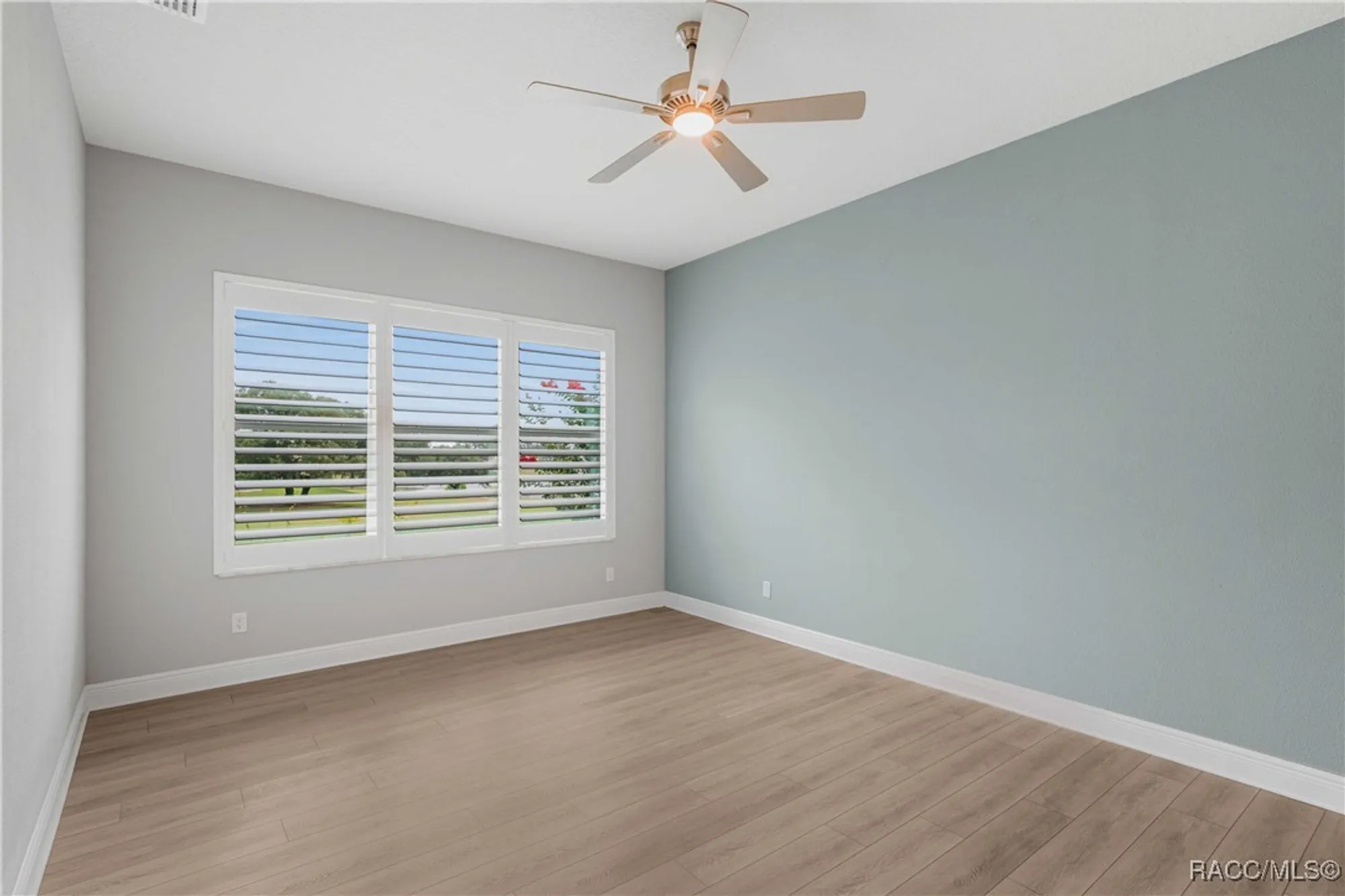 Property Slideshow image 23 of 53 | 1343 w greenmeadow path, Hernando, FL, 34442