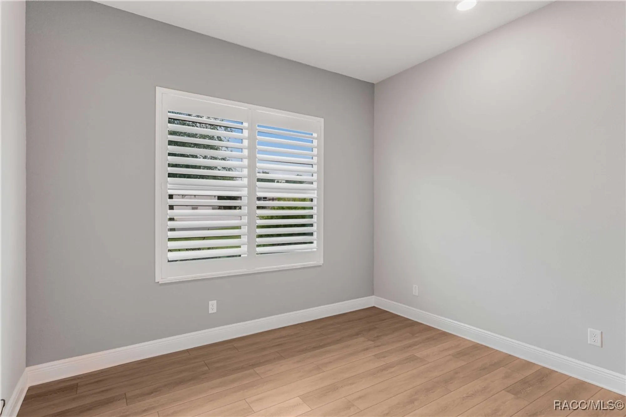 Property Slideshow image 33 of 53 | 1343 w greenmeadow path, Hernando, FL, 34442