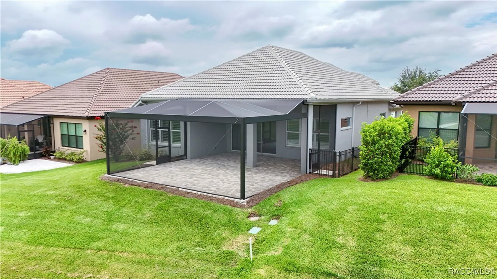 Property Slideshow image 6 of 53 | 1343 w greenmeadow path, Hernando, FL, 34442