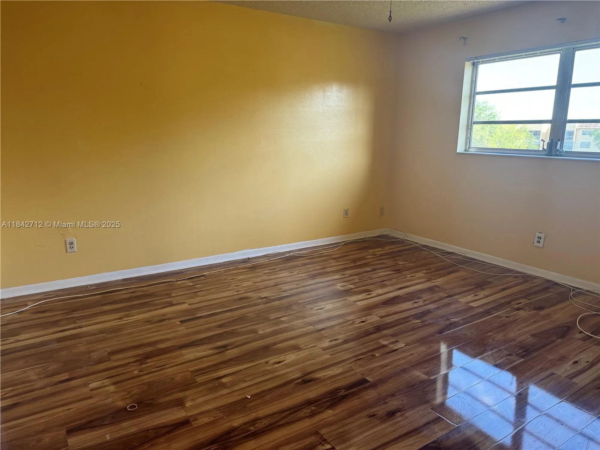 Property Slideshow image 17 of 19 | 6150 nw 62nd st 312, Tamarac, FL, 33319