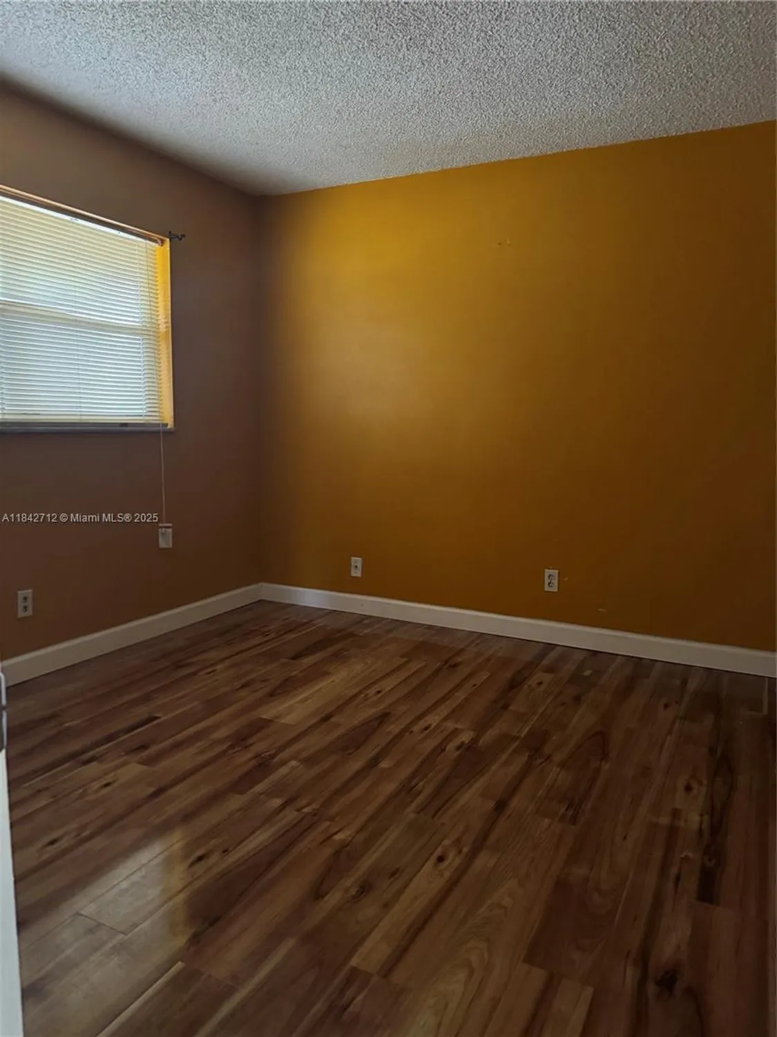 Property Slideshow image 13 of 19 | 6150 nw 62nd st 312, Tamarac, FL, 33319