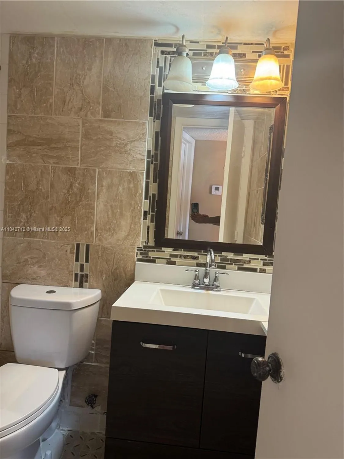 Property Slideshow image 8 of 19 | 6150 nw 62nd st 312, Tamarac, FL, 33319