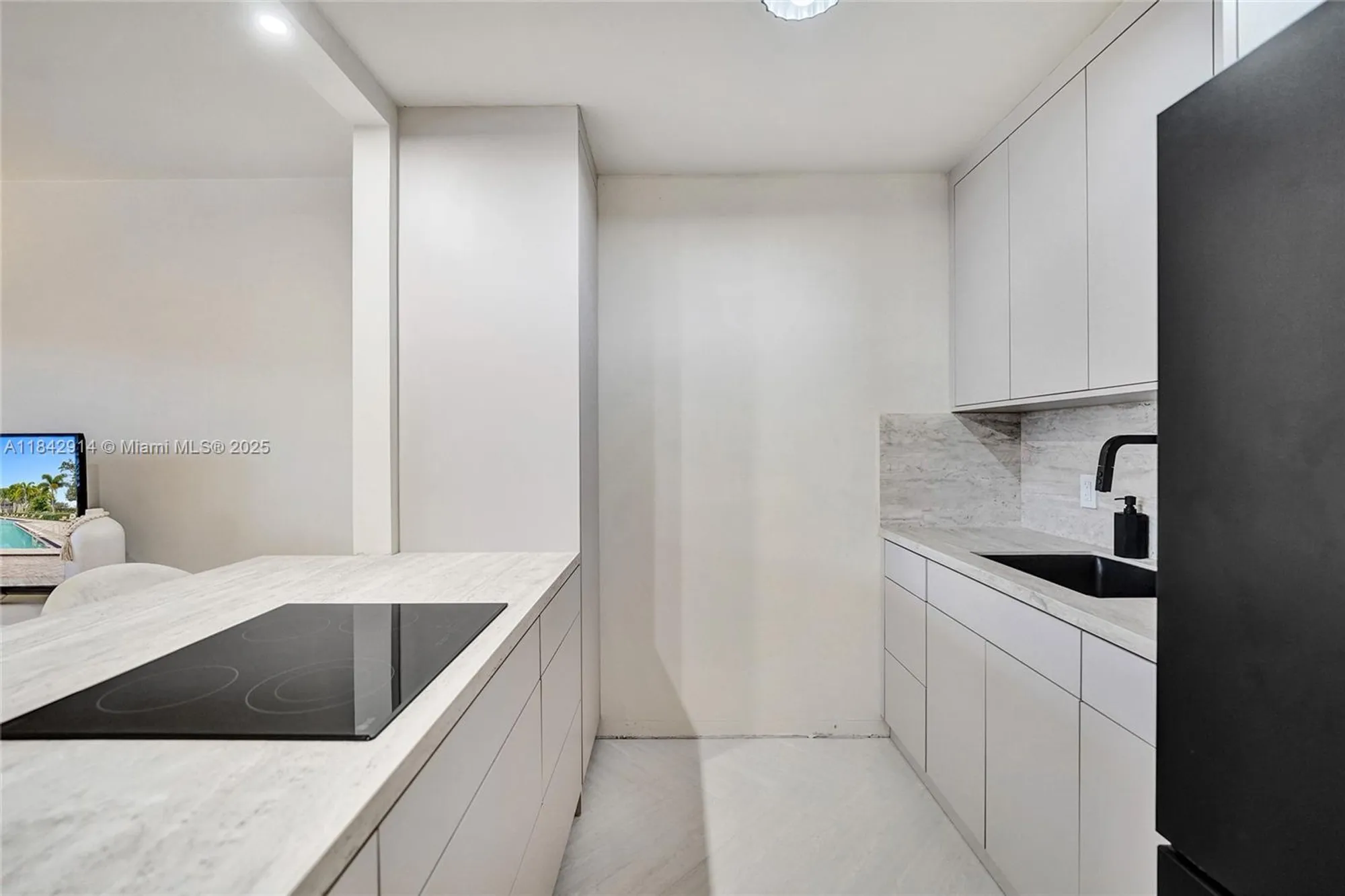 Property Slideshow image 27 of 55 | 850 sw 133rd ter 316b, Pembroke Pines, FL, 33027