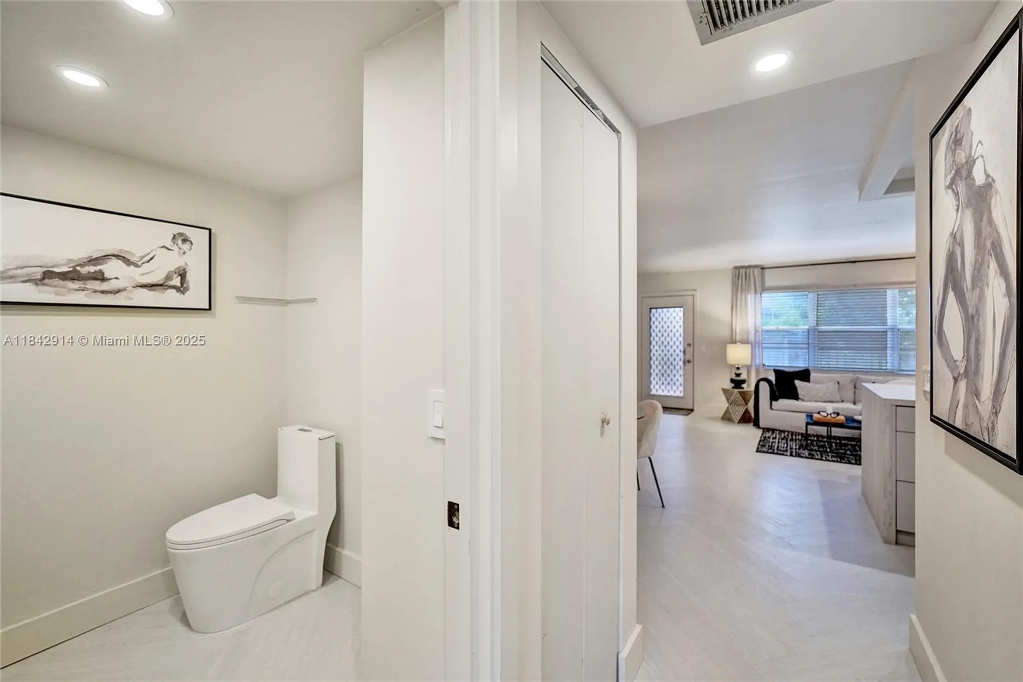 Property Slideshow image 21 of 55 | 850 sw 133rd ter 316b, Pembroke Pines, FL, 33027