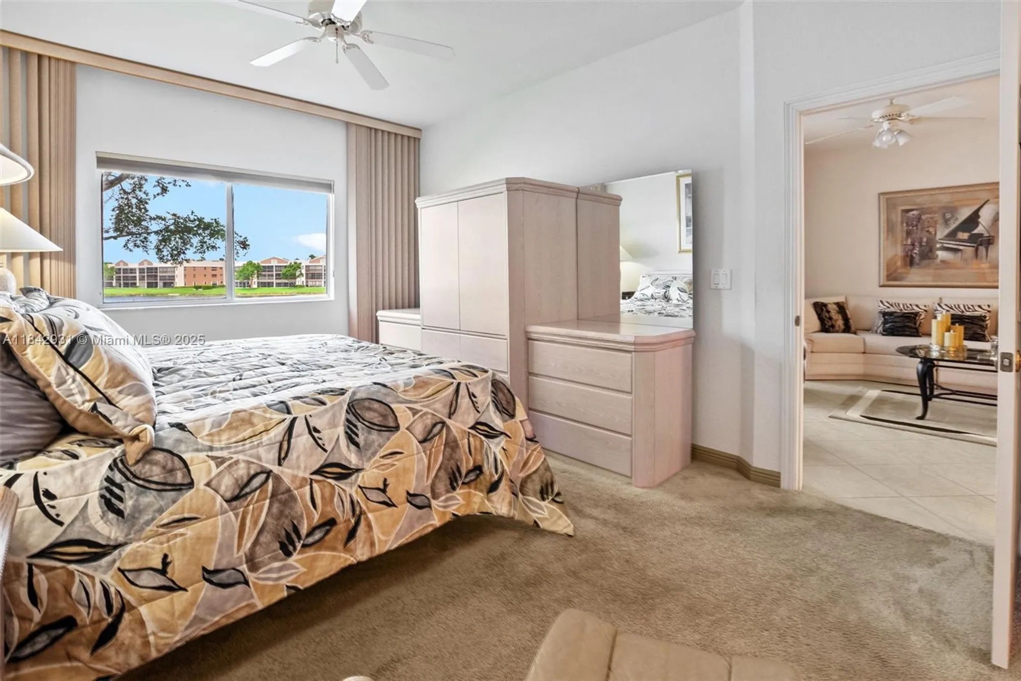 Property Slideshow image 17 of 26 | 7623 southampton ter 204, Tamarac, FL, 33321